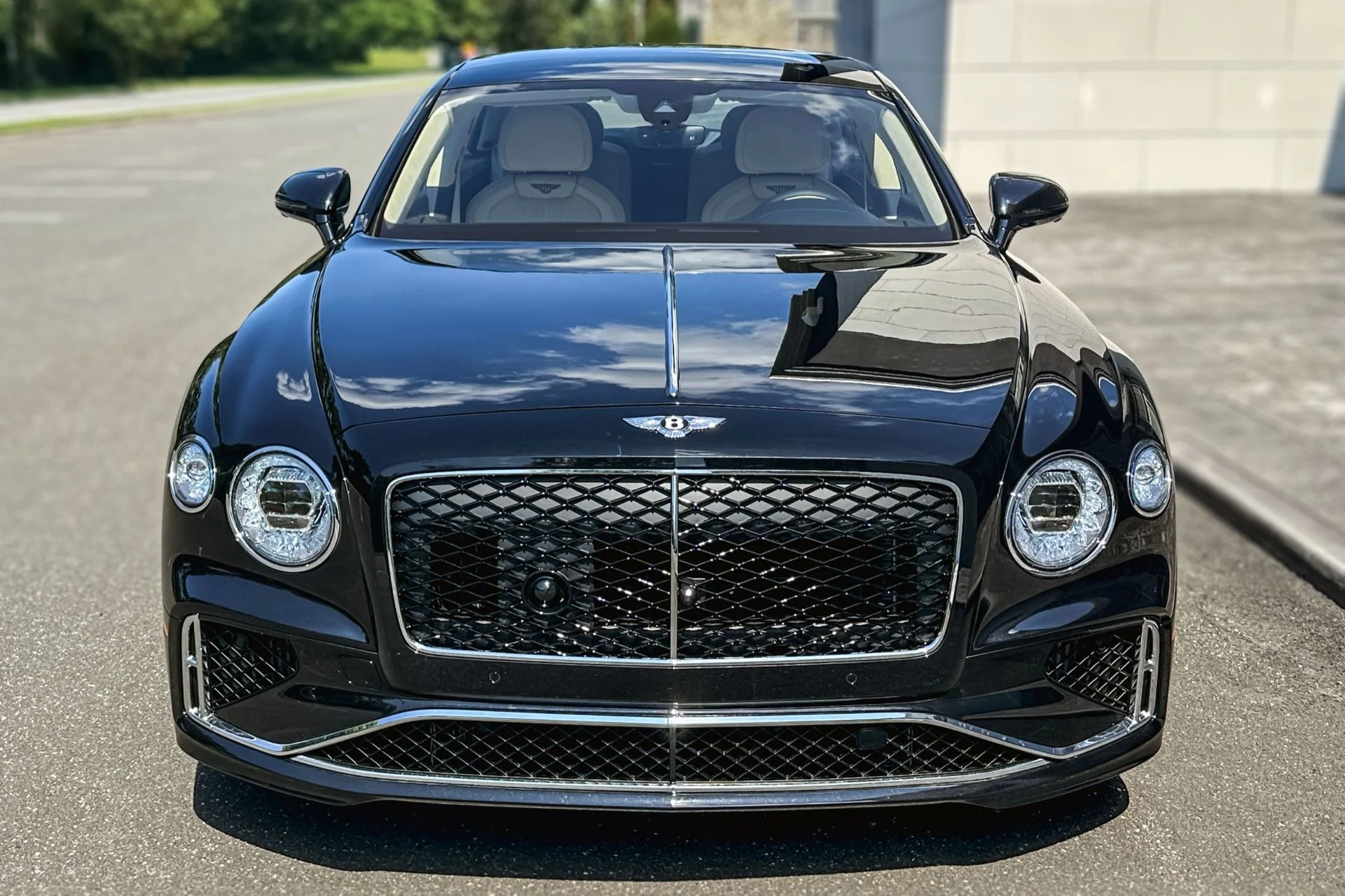 mph018_1268009252_New_2026_Bentley_Flying_Spur_1783694530_a99d2e9be1