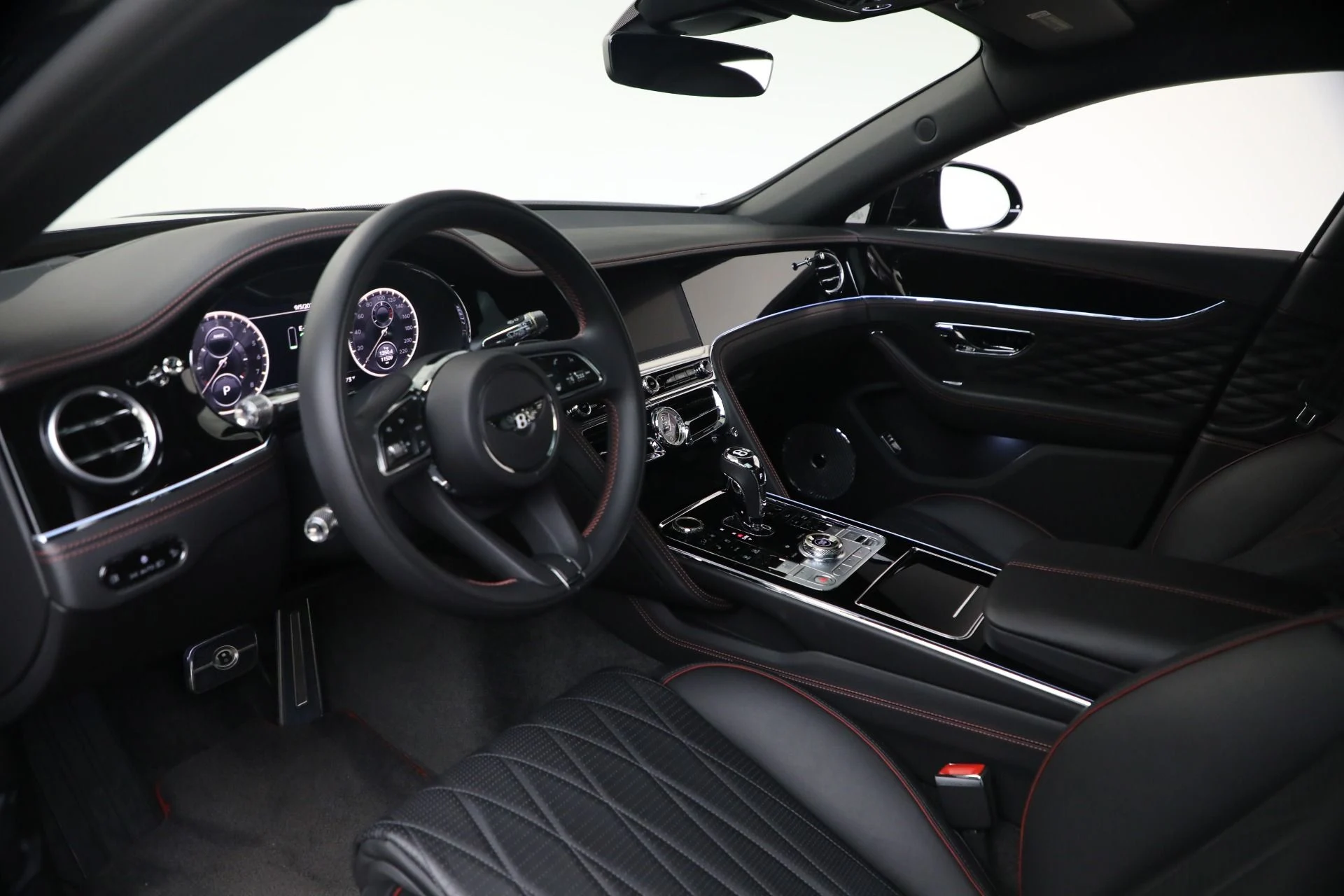 mph018_1269320690_Used_2022_Bentley_Flying_Spur_Hybrid_1788639347_5fb0e343ec