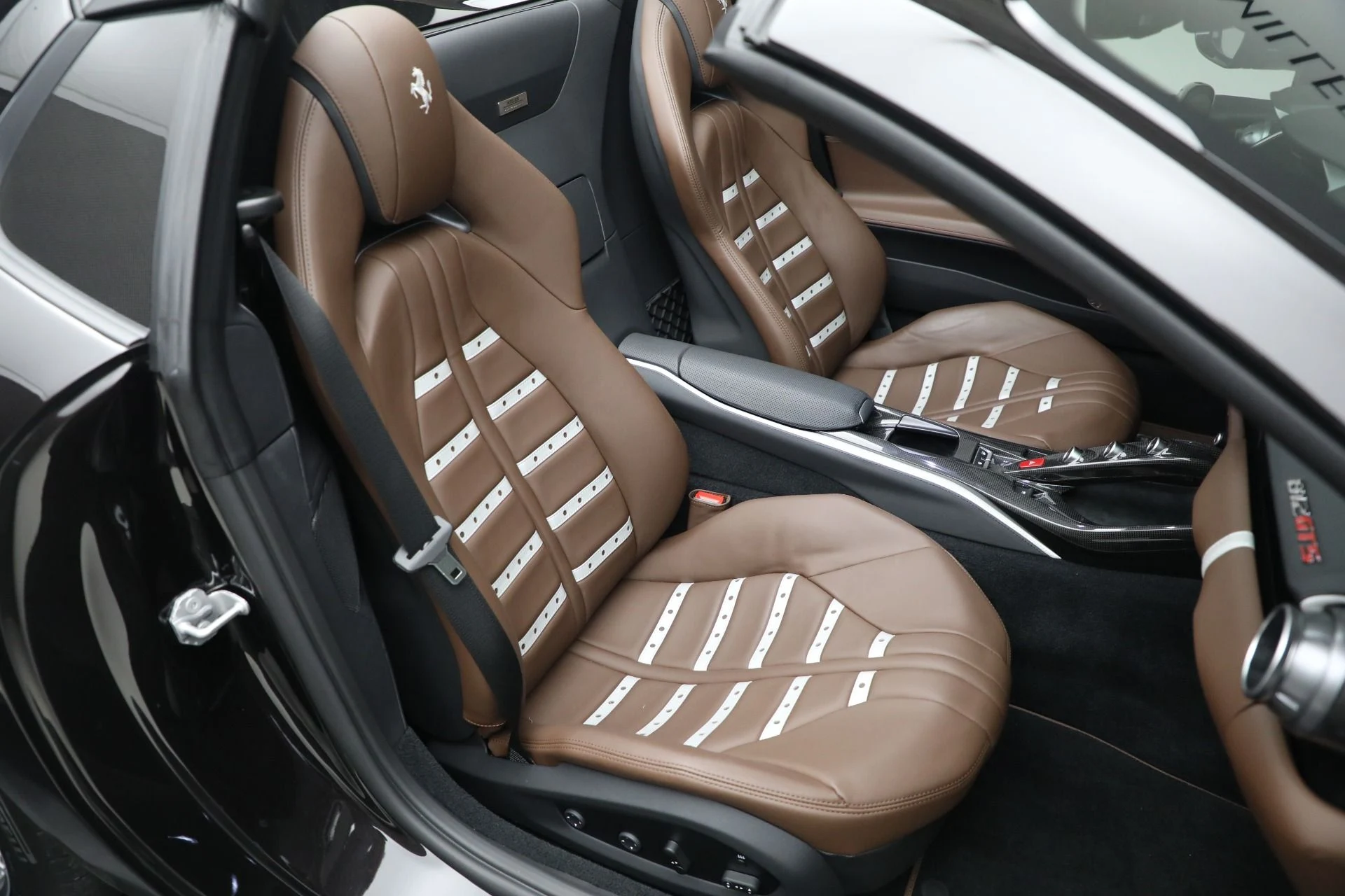 mph018_1271534947_Used_2023_Ferrari_812_GTS_e5e7751e98