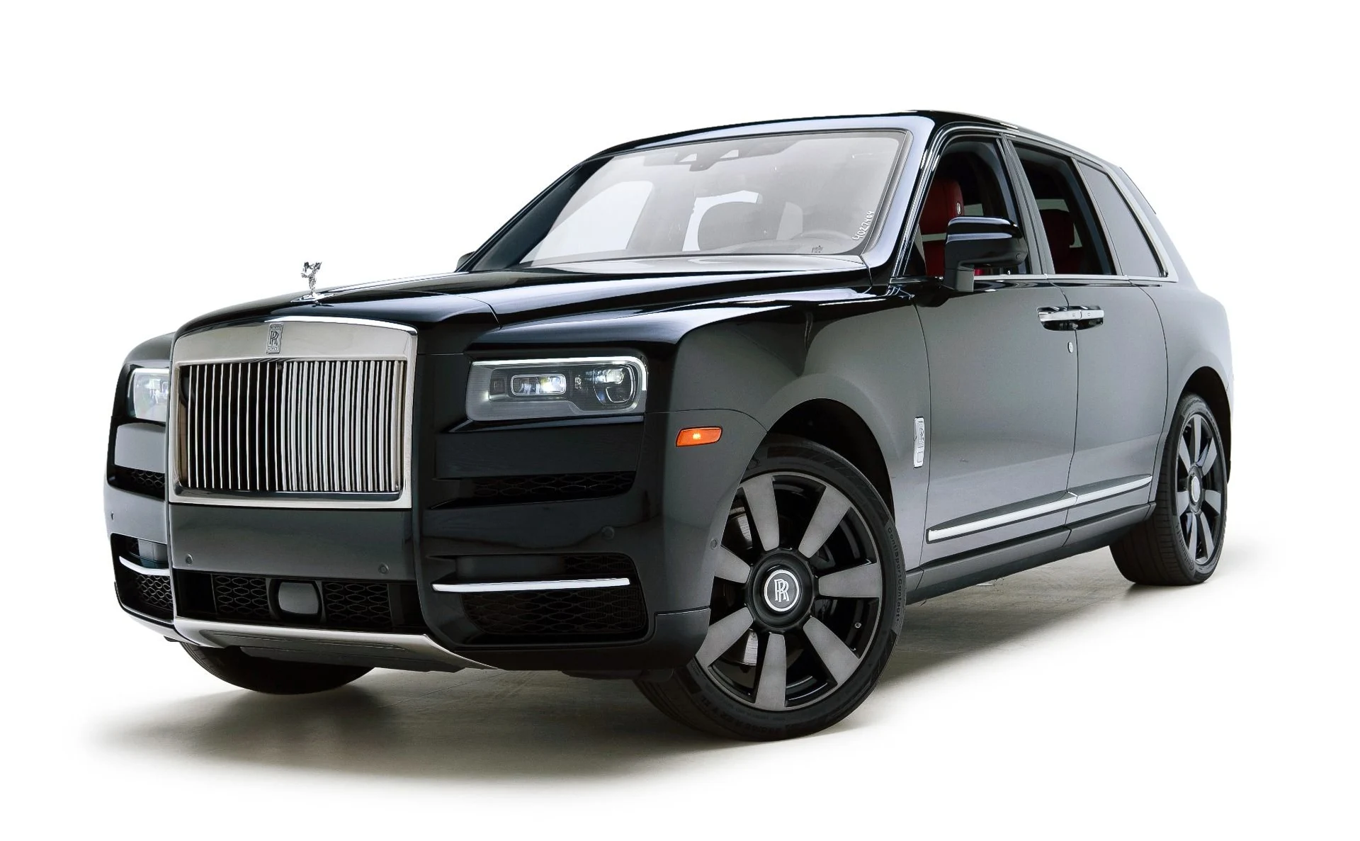 mph018_1294169436_Used_2022_Rolls_Royce_Cullinan_1779297004_5f771b1f38