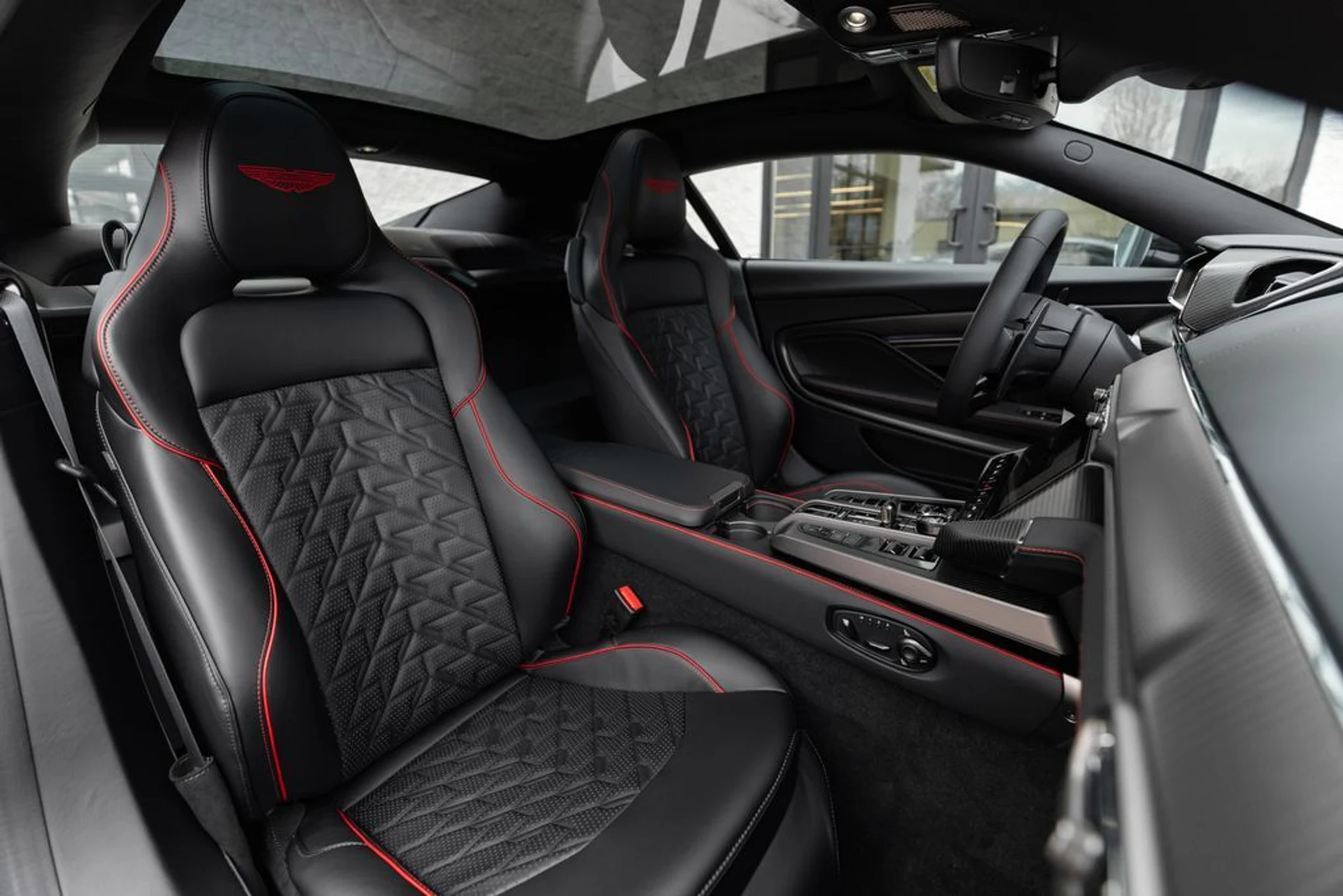 mph018_130438351_31e7e7f51c53596b02d134f5489d75e6x_9c663daa80