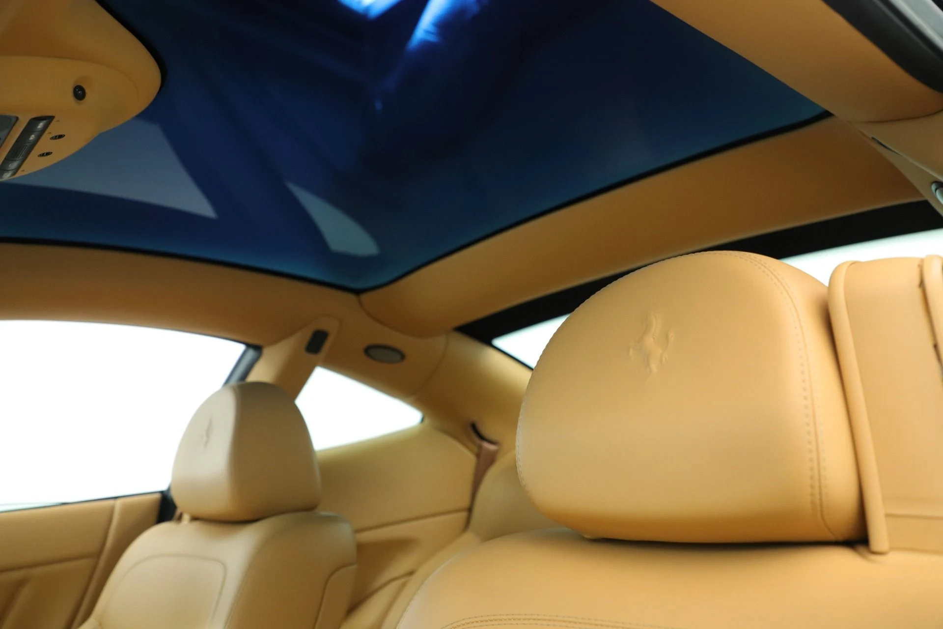 mph018_1304649275_Used_2009_Ferrari_612_Scaglietti_OTO_1763585775_52d5c3d797