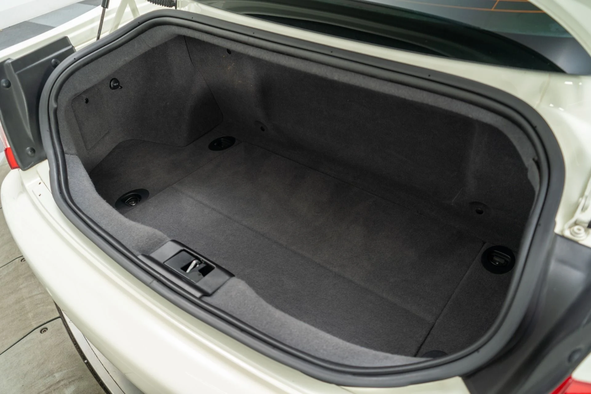 mph018_1309385283_Used_2012_Maserati_Gran_Turismo_S_1760125207_0f4b0fd109
