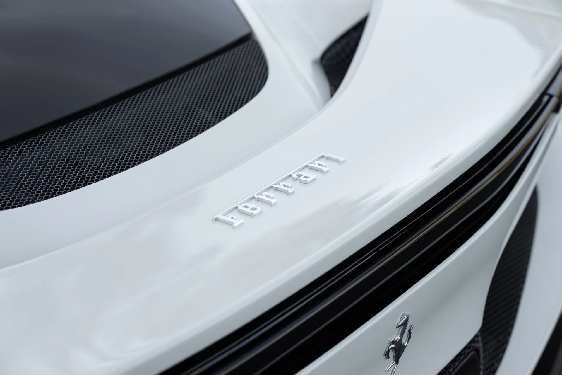 mph018_1312173170_Used_2025_Ferrari_296_GTB_1761682901_8c15f53b32