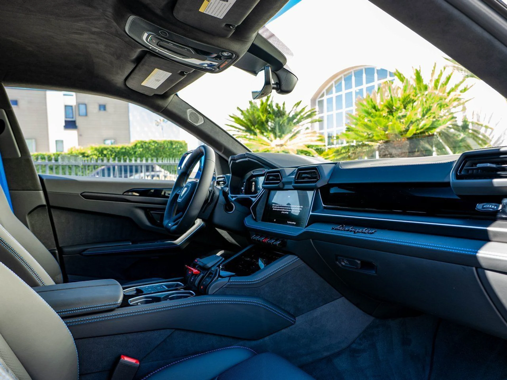 mph018_1312445902_b16945a69e49c5097701b741c053d6c8x_5a8eec7a7f