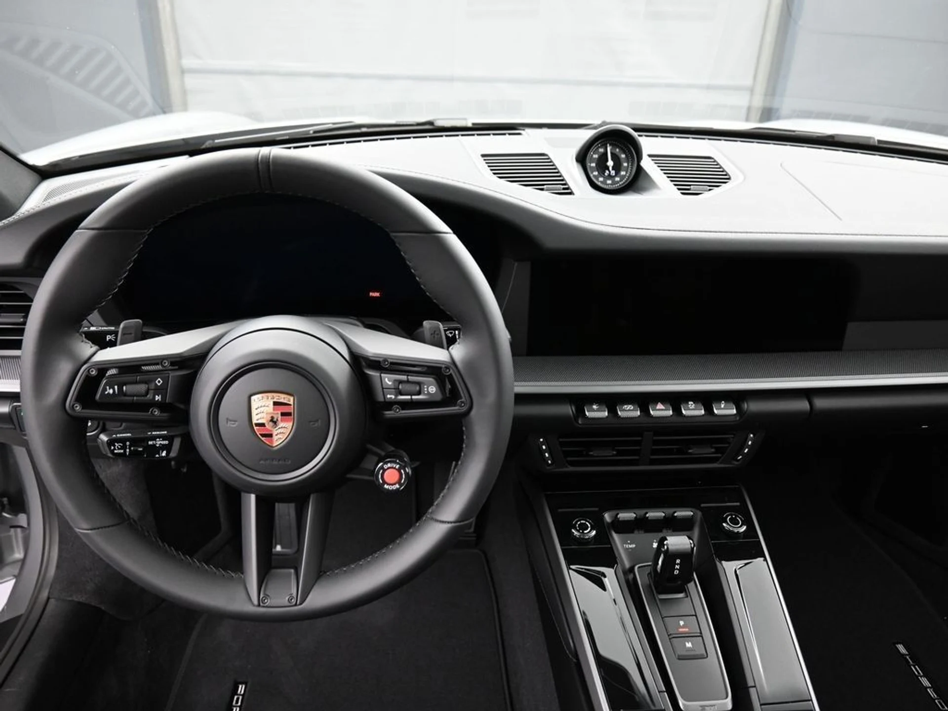 mph018_1318107751_image_18_e63ab18f4d