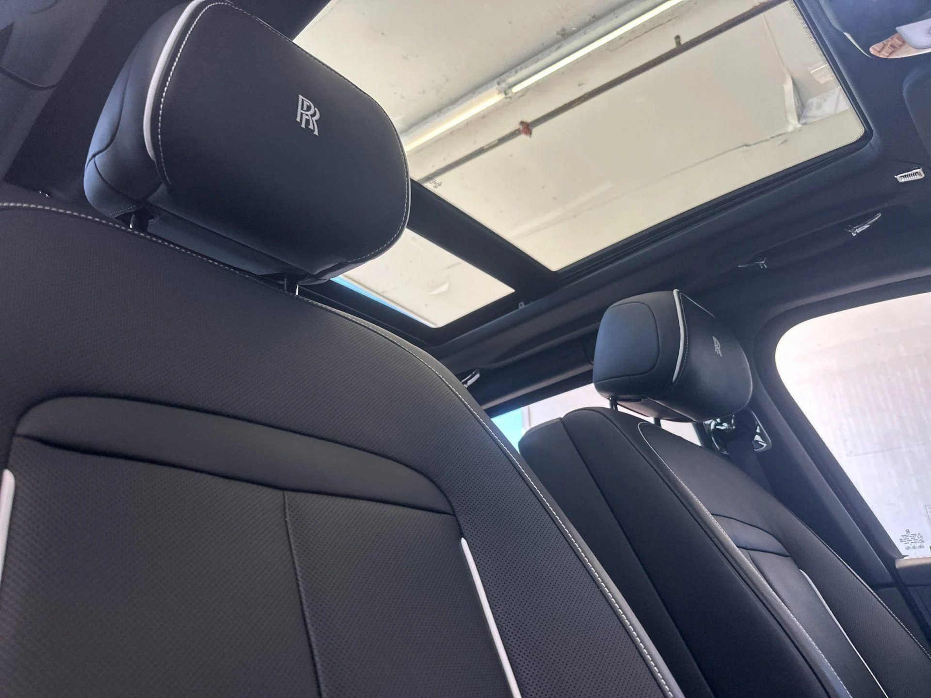 mph018_1321492581_Used_2023_Rolls_Royce_Cullinan_1777018518_e6c2428f5d