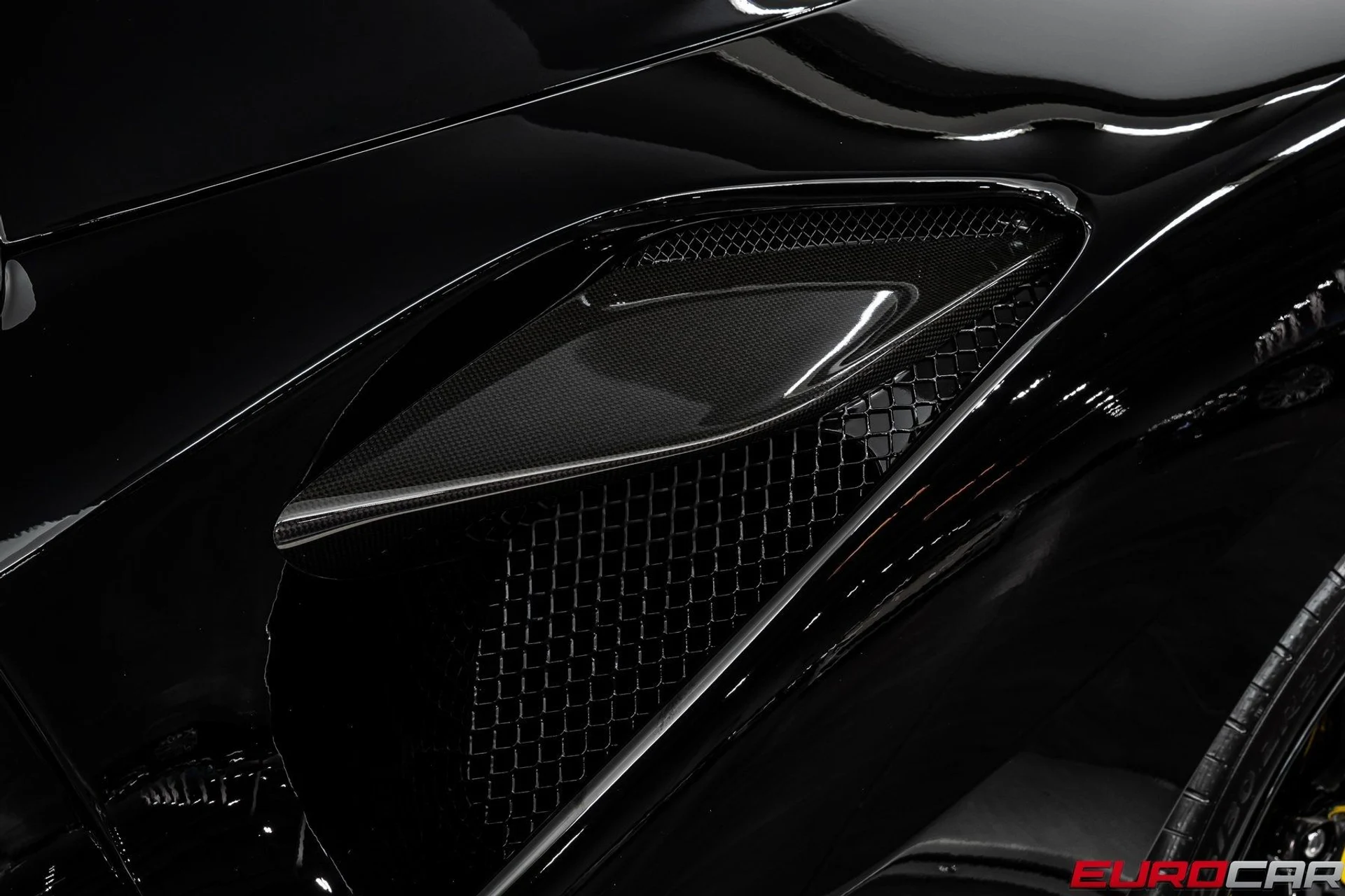 mph018_1323362561_image_19_f7de572957