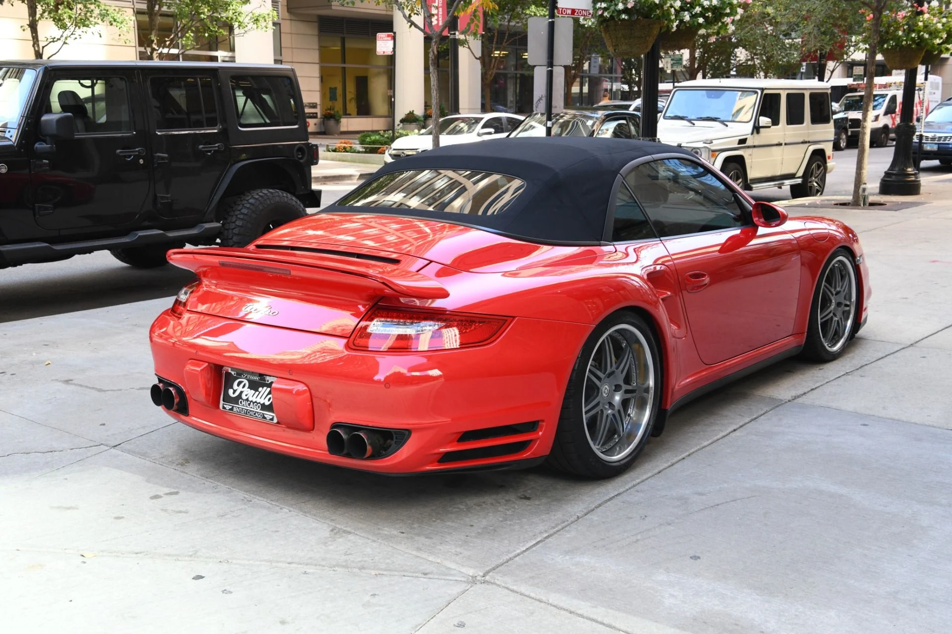 mph018_1324987028_9571_p20_l_820e7bf1ba