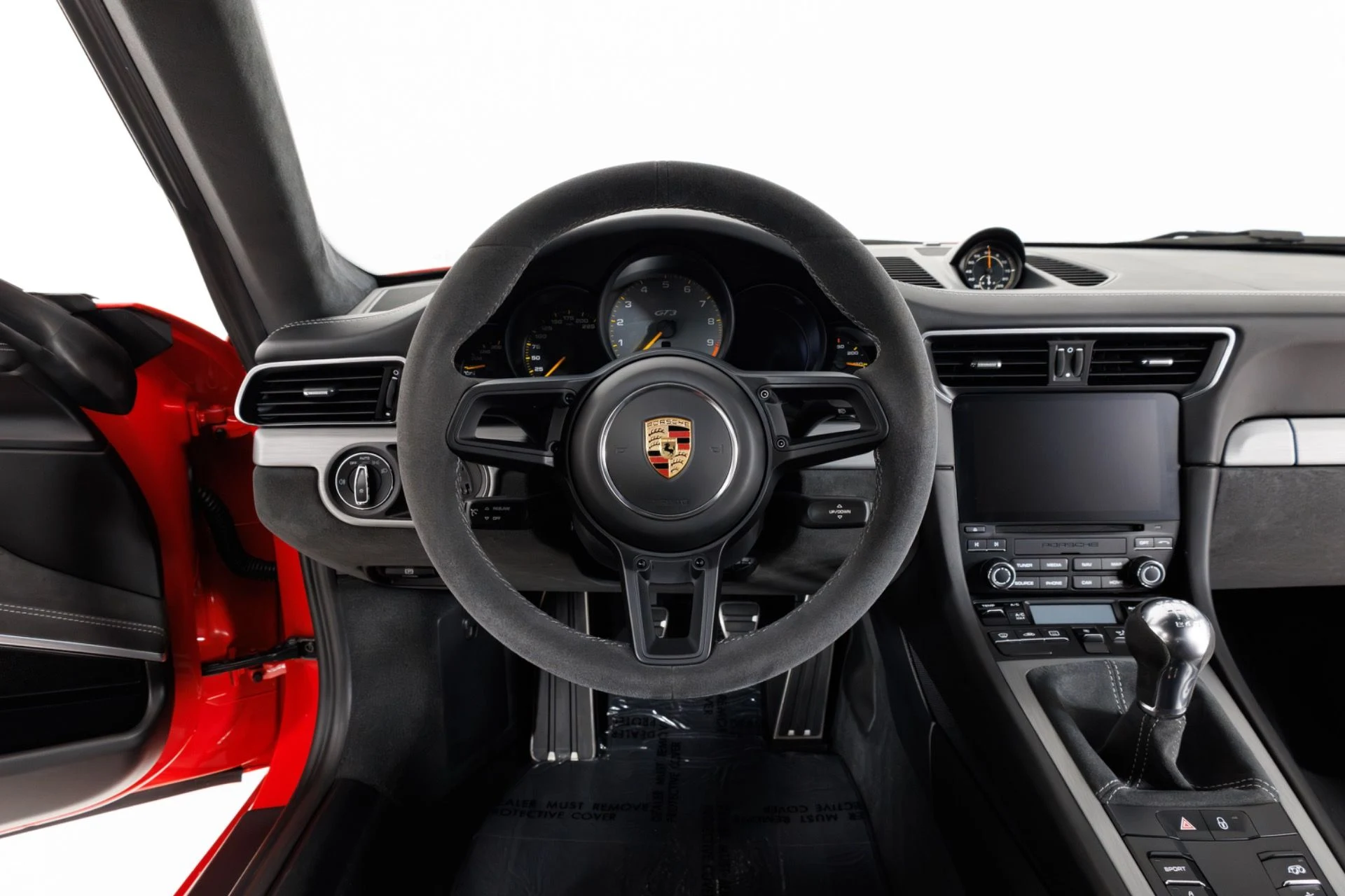 mph018_1327441669_Used_2018_Porsche_911_GT_3_1782237116_1bd55c9a2c