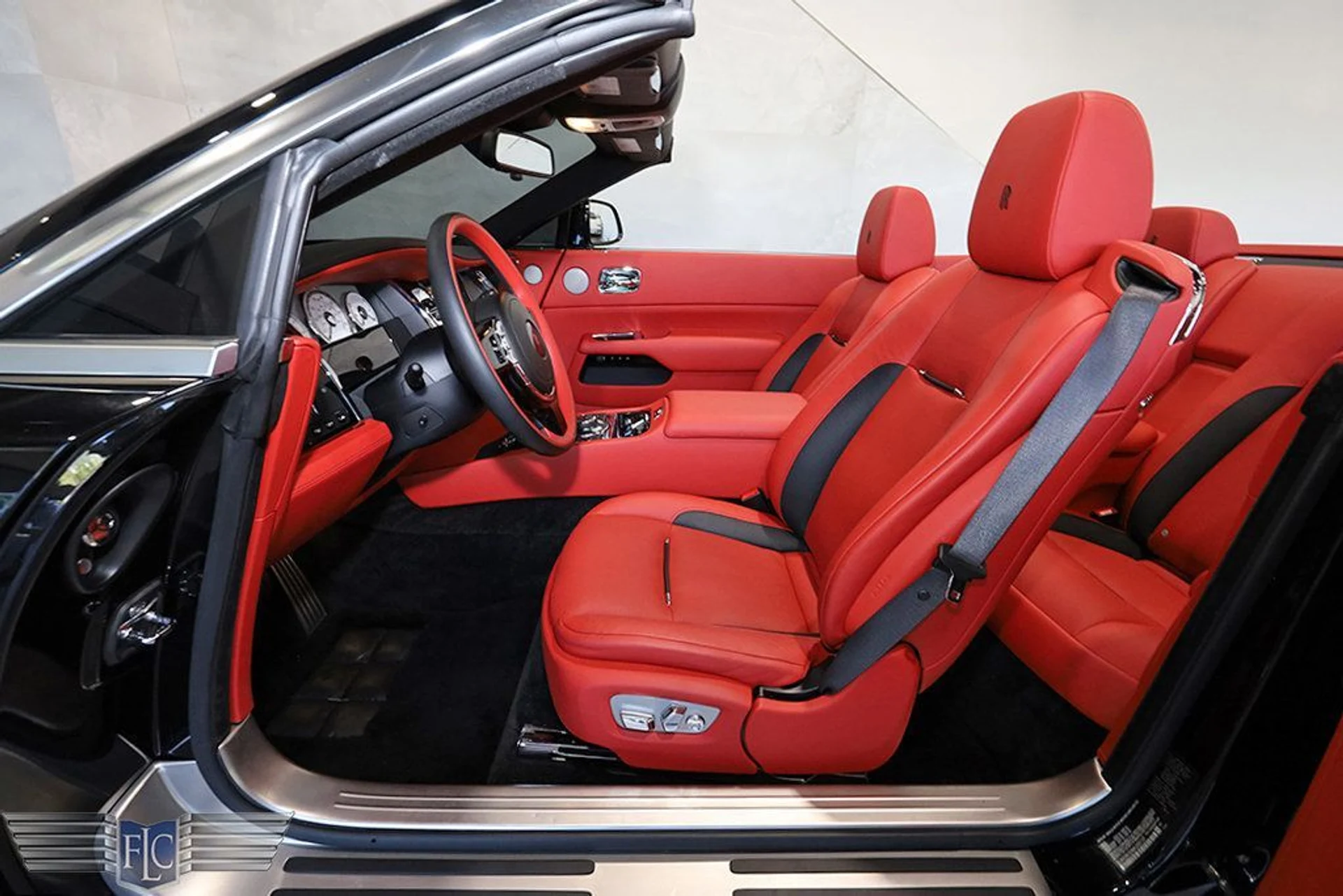 mph018_133694450_used_2021_rolls_royce_dawn_convertible_9689_22905952_19_1024_6e91c7d55e