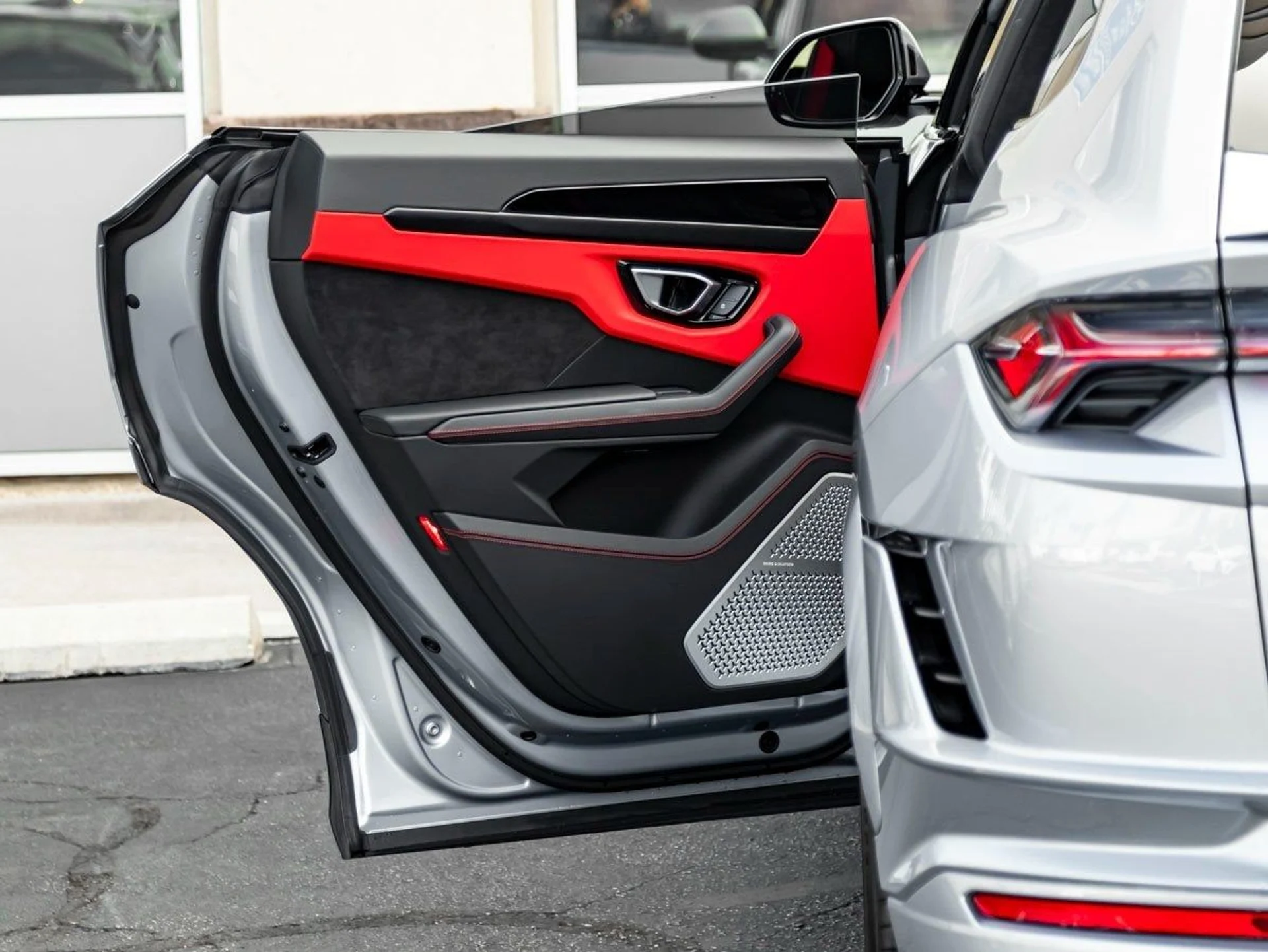 mph018_1348587149_19_caa17e4a88