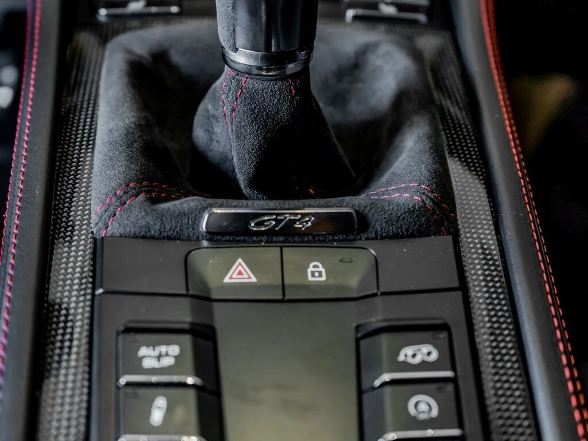 mph018_1356971611_684cd60920bdeaed41b95e5b3fc76454_631df36d22