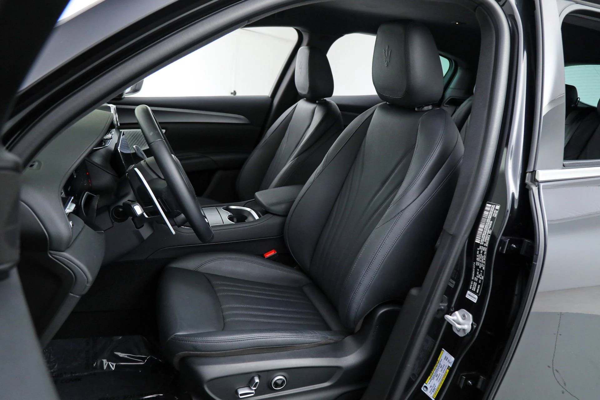 mph018_1361160378_8839eda66e014d433784538635c33074_7dd27caa14