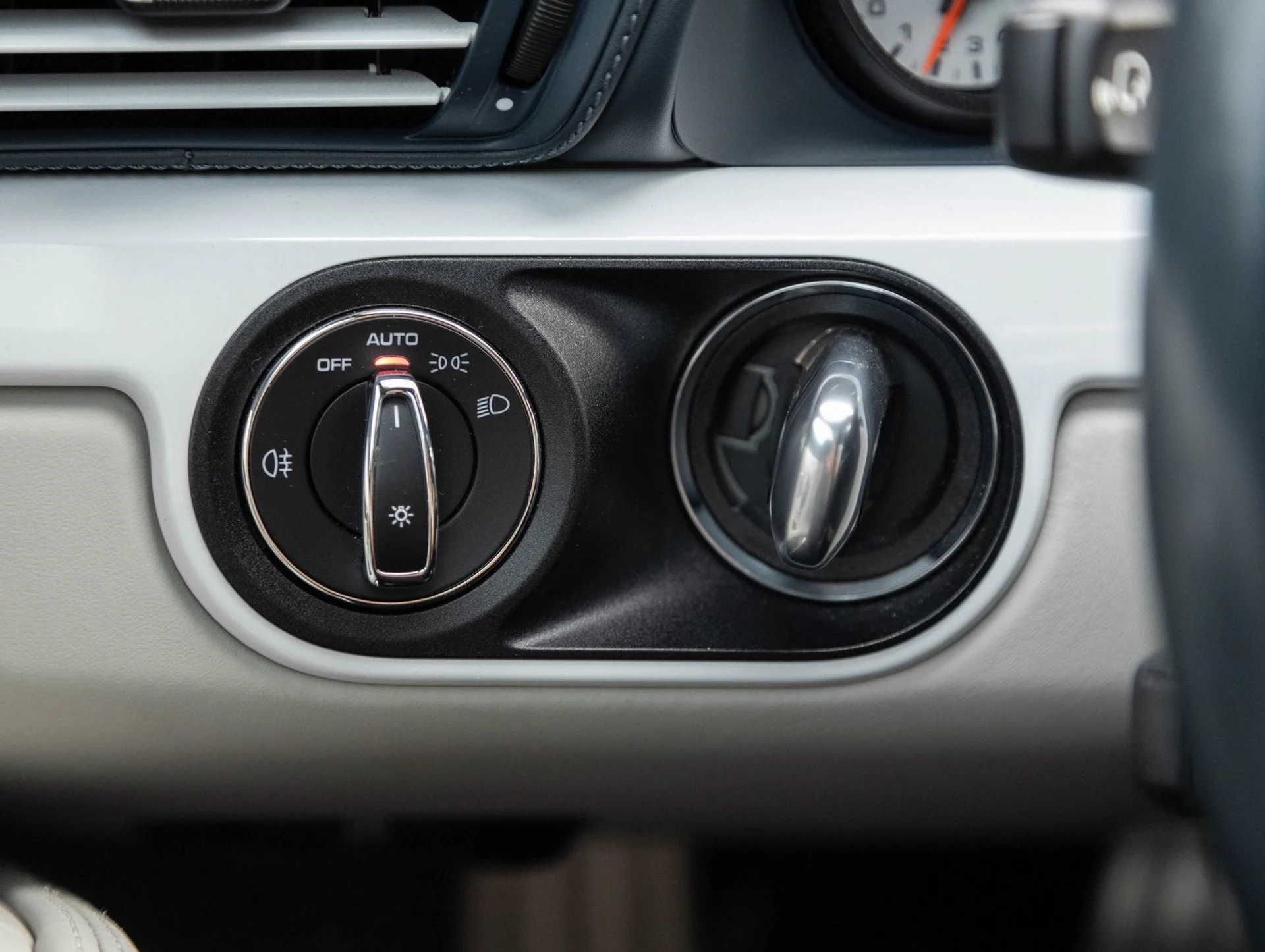 mph018_1364383573_19_f577e068a0