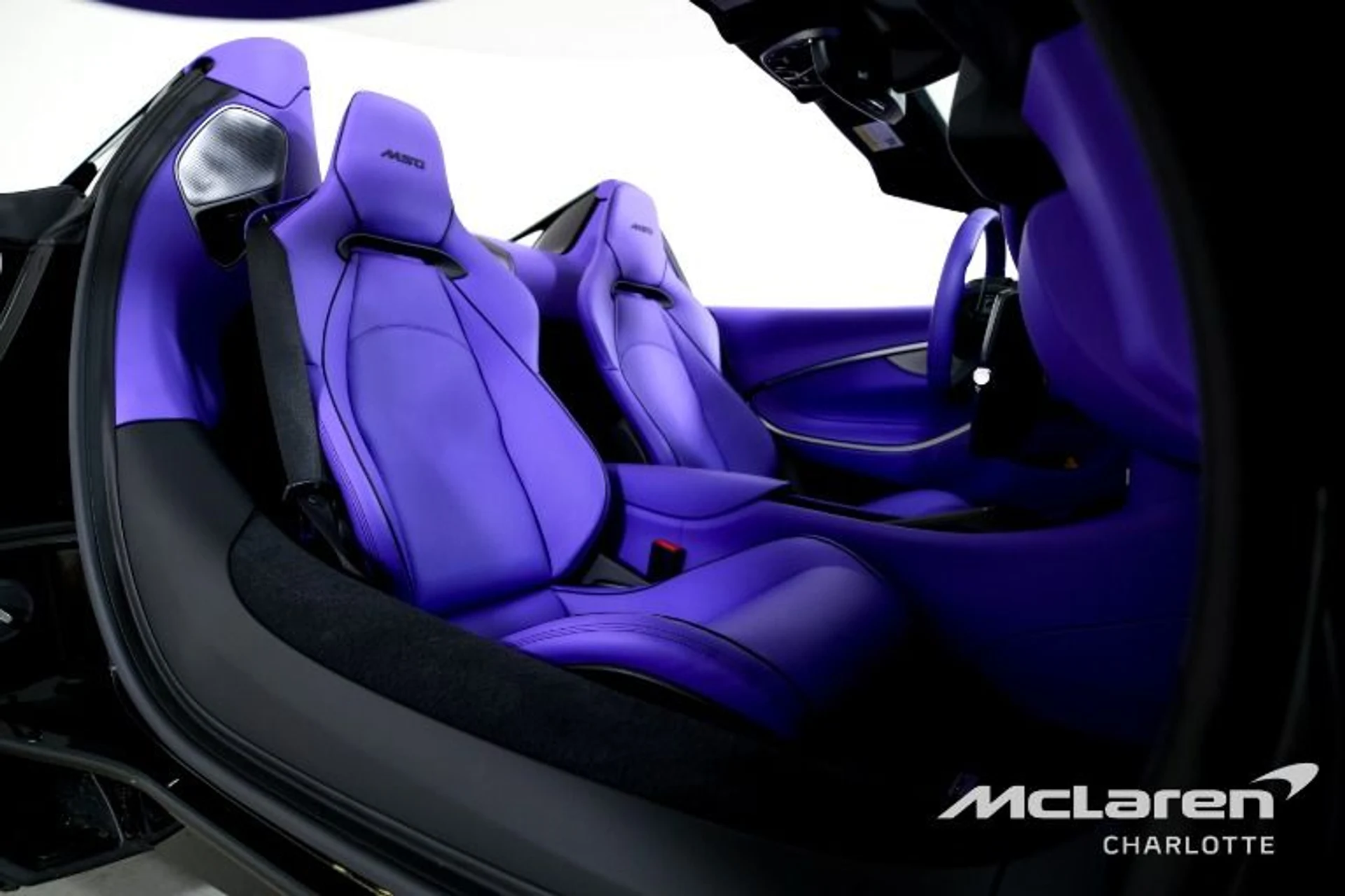 mph018_1375913696_Used_2025_Mc_Laren_Artura_Spider_Tech_Lux_0f37dc187b