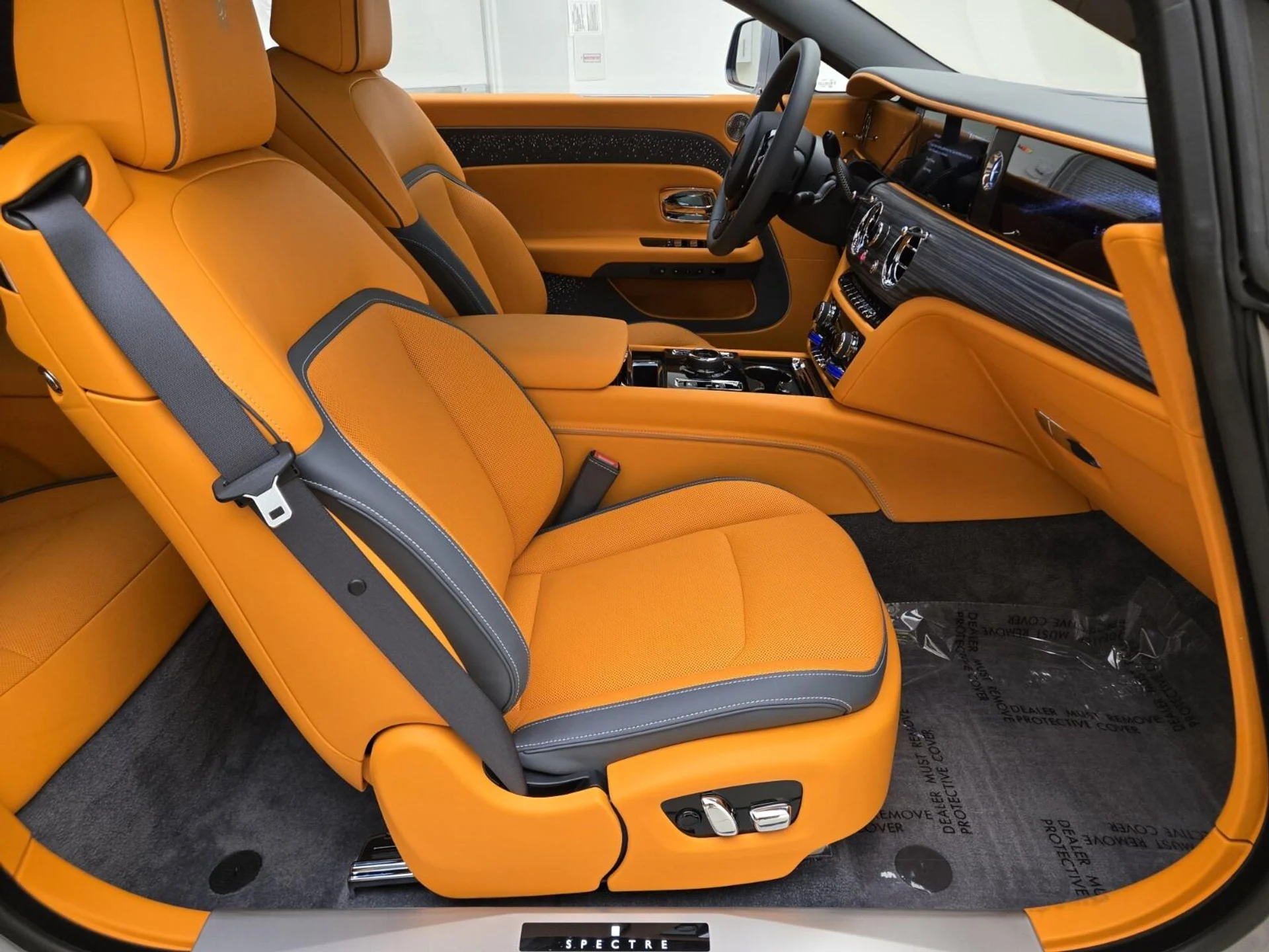 mph018_1383375296_New_2025_Rolls_Royce_Spectre_1753162508_c1d941074b