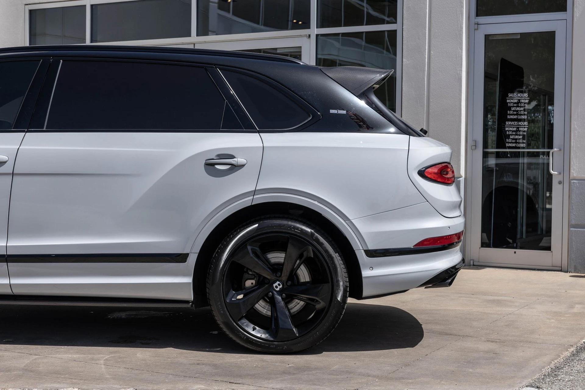 mph018_1394496342_Hi_Tech_Luxury_Imports_LLC_SJAHT_2_ZV_8_PC_020673_image_18_c36a00943a