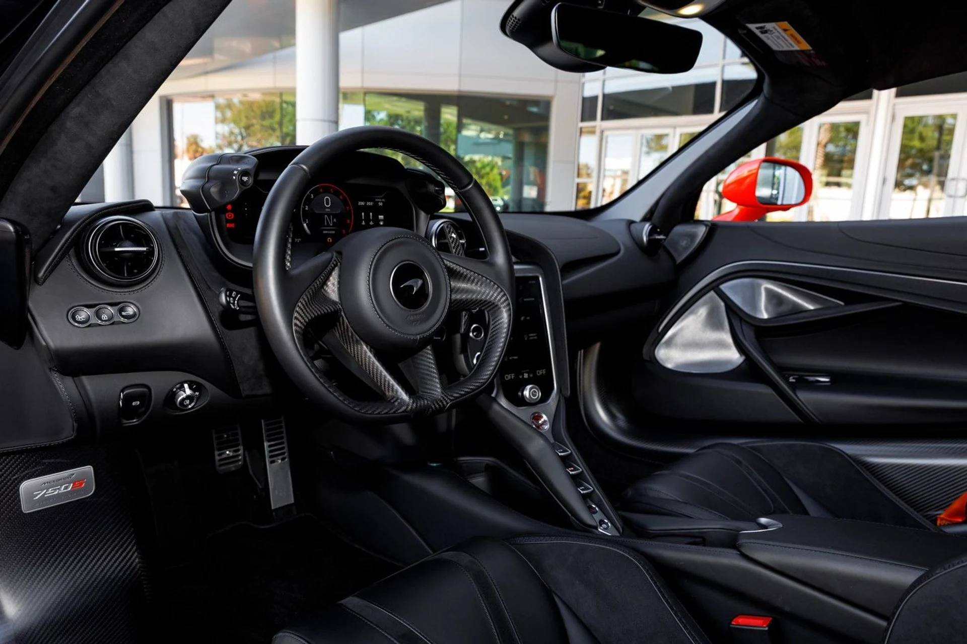 mph018_1403289583_618_p19_l_145ac1524f