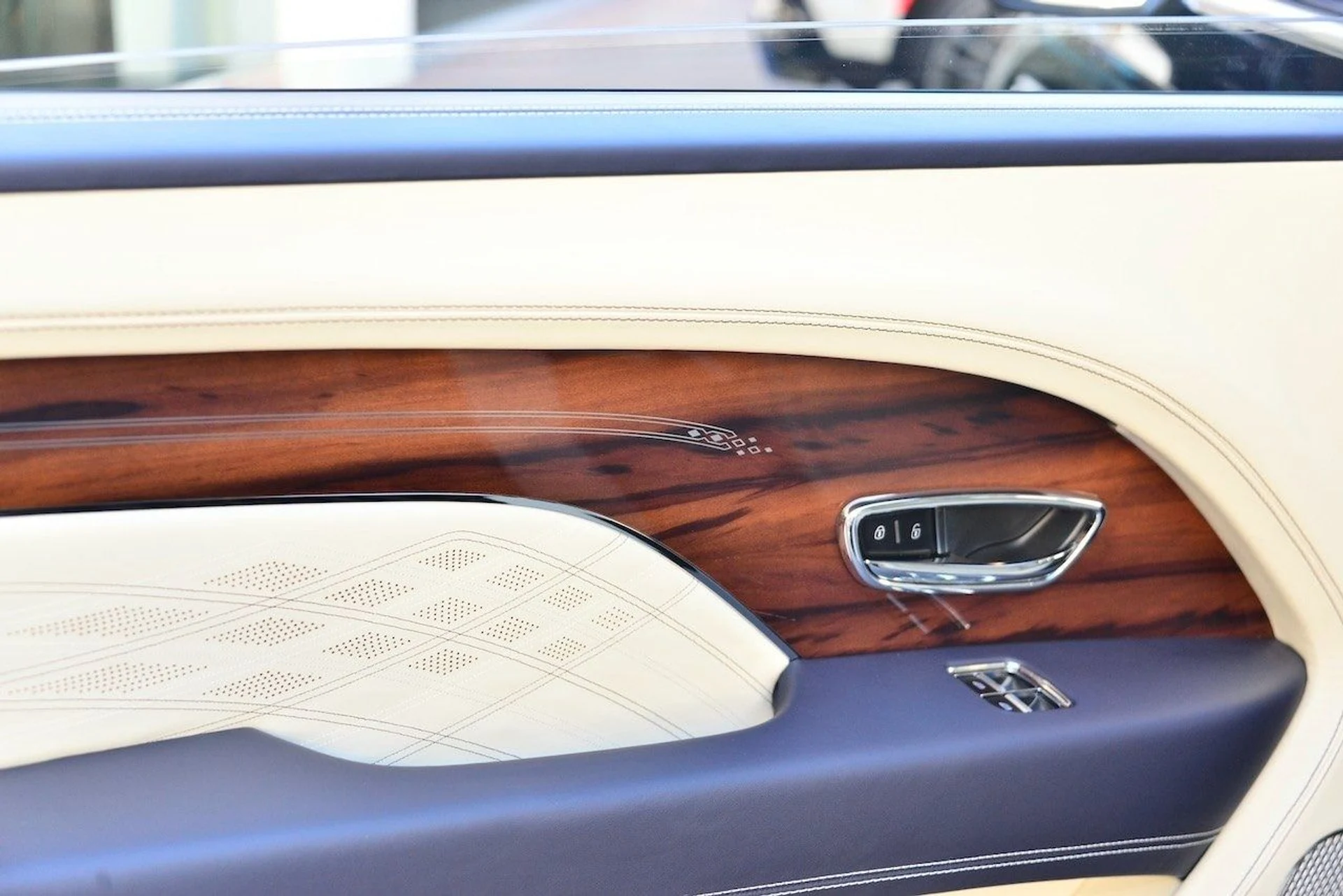 mph018_1403818798_de3aacad83ce73e791fee84cc82c4f7bx_4f8db9d2f8