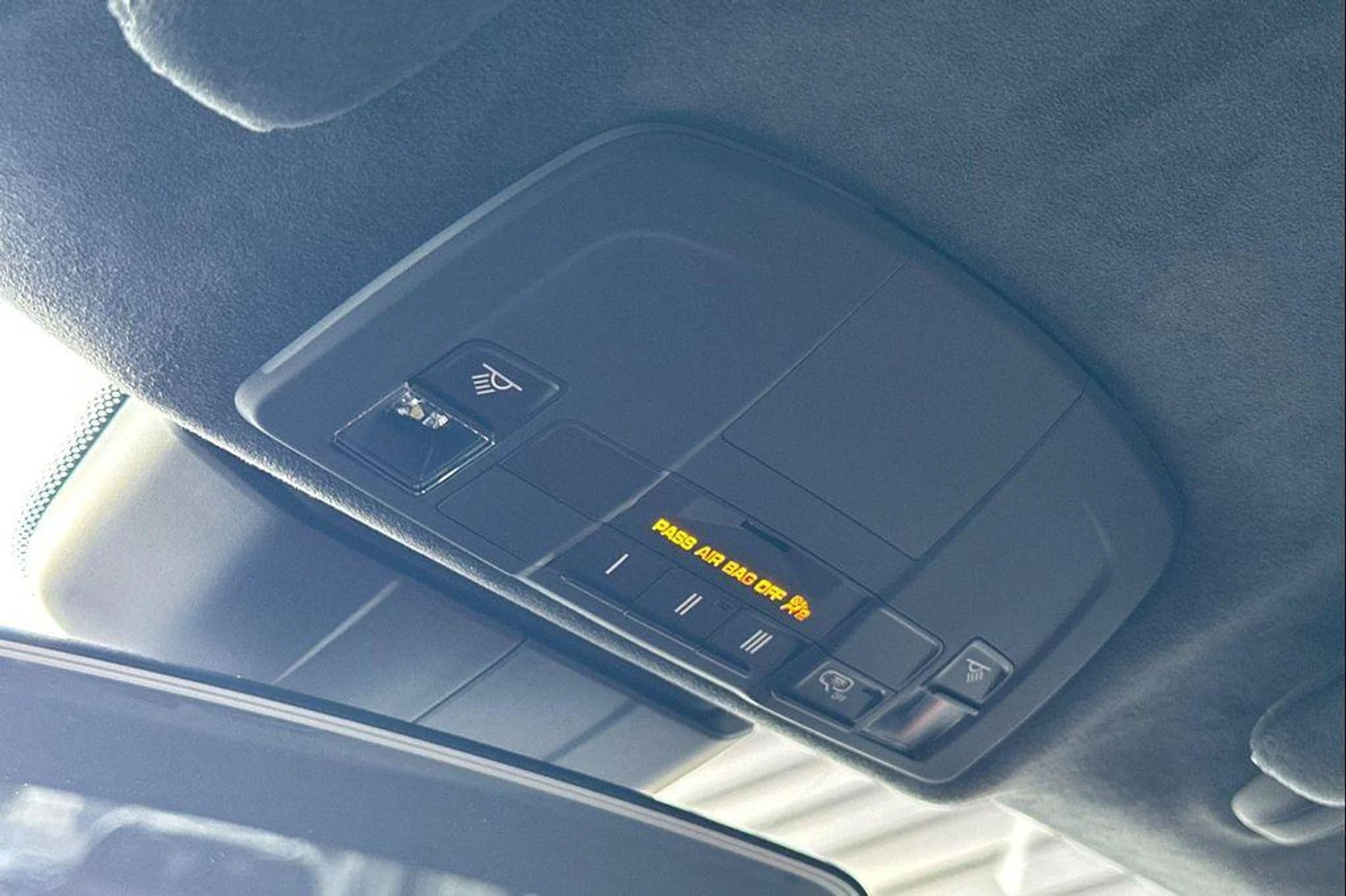 mph018_1404681414_t_zb_V9hb_Tl9ywi_PMO_Lf_QR_Fi9w_Mo_003a7fe331