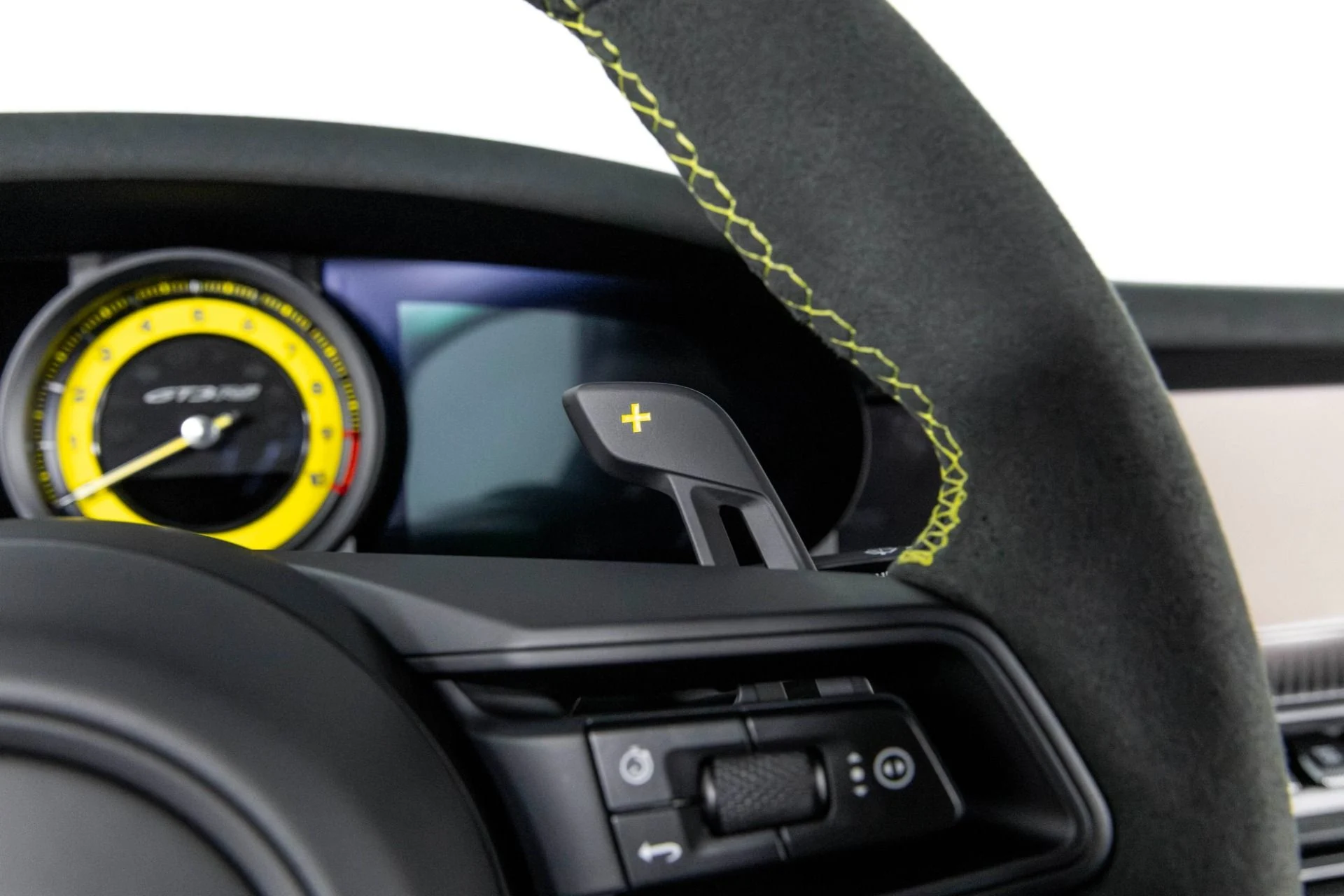 mph018_1414818115_Used_2025_Porsche_911_GT_3_RS_1763053554_671b35fb0a