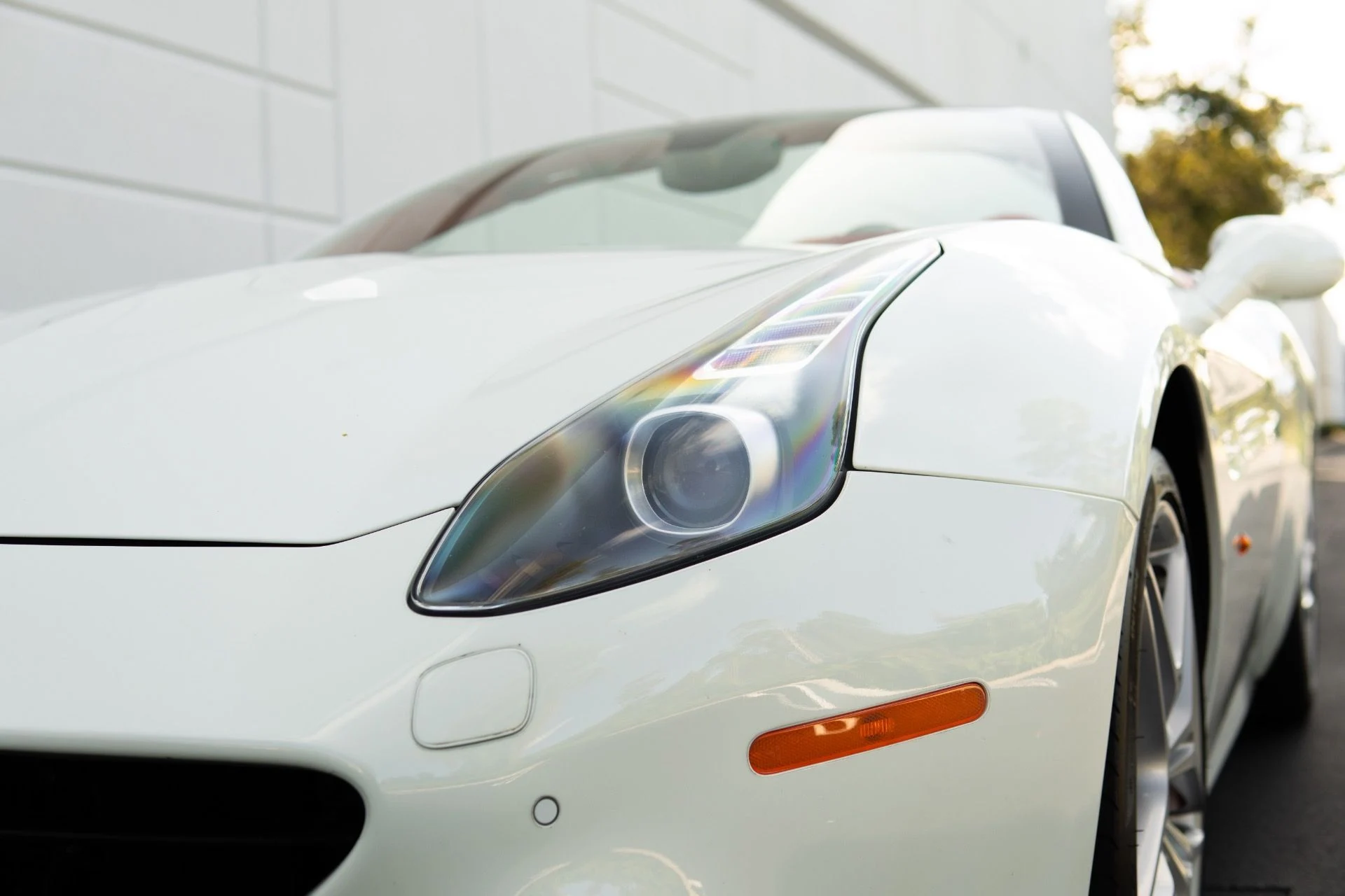 mph018_1417028473_Used_2017_Ferrari_California_T_1767901173_2a2103e1ca