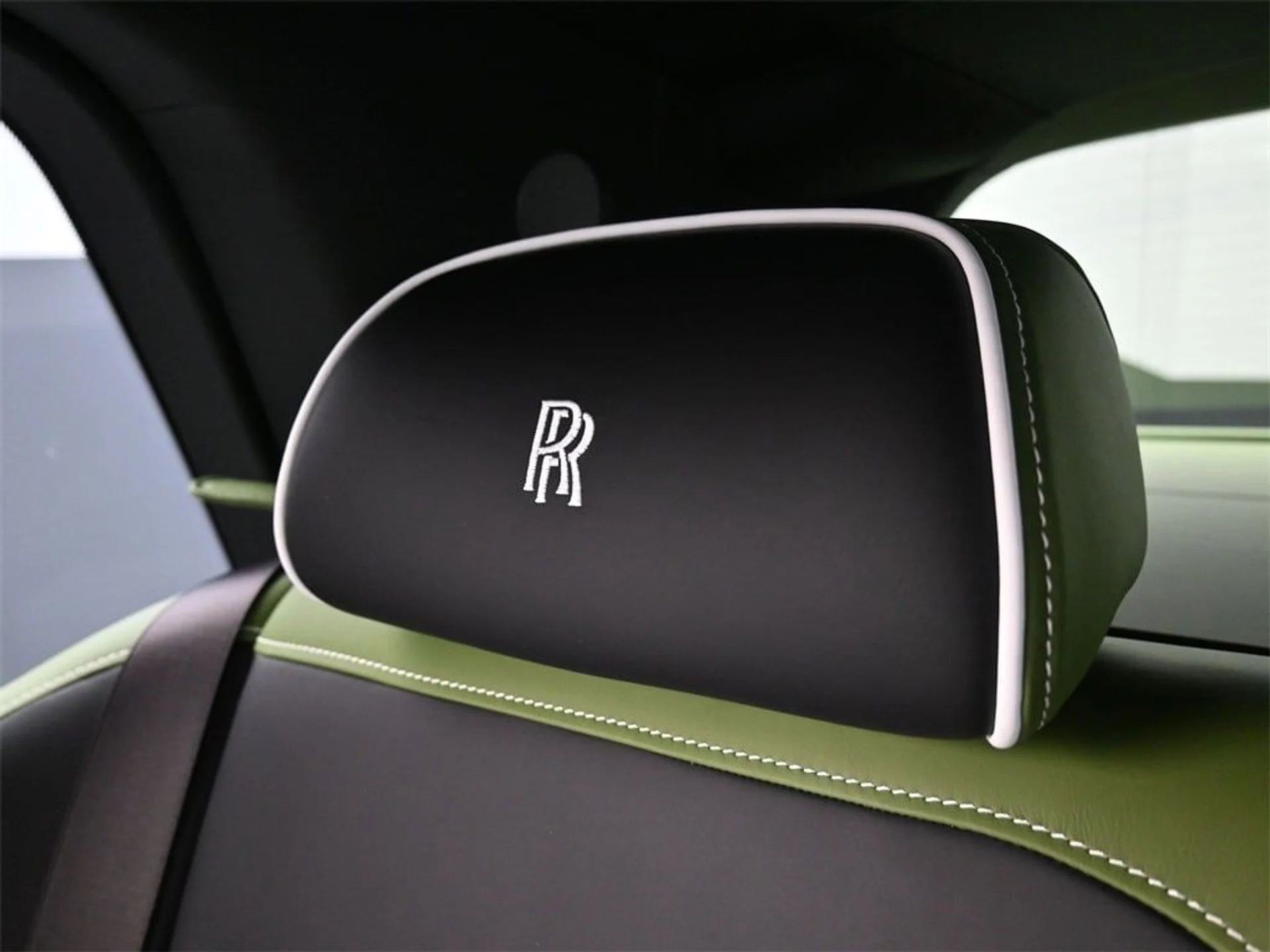 mph018_1423105923_f3a9605bdec8607a25927c124a9176ffx_57051679e5