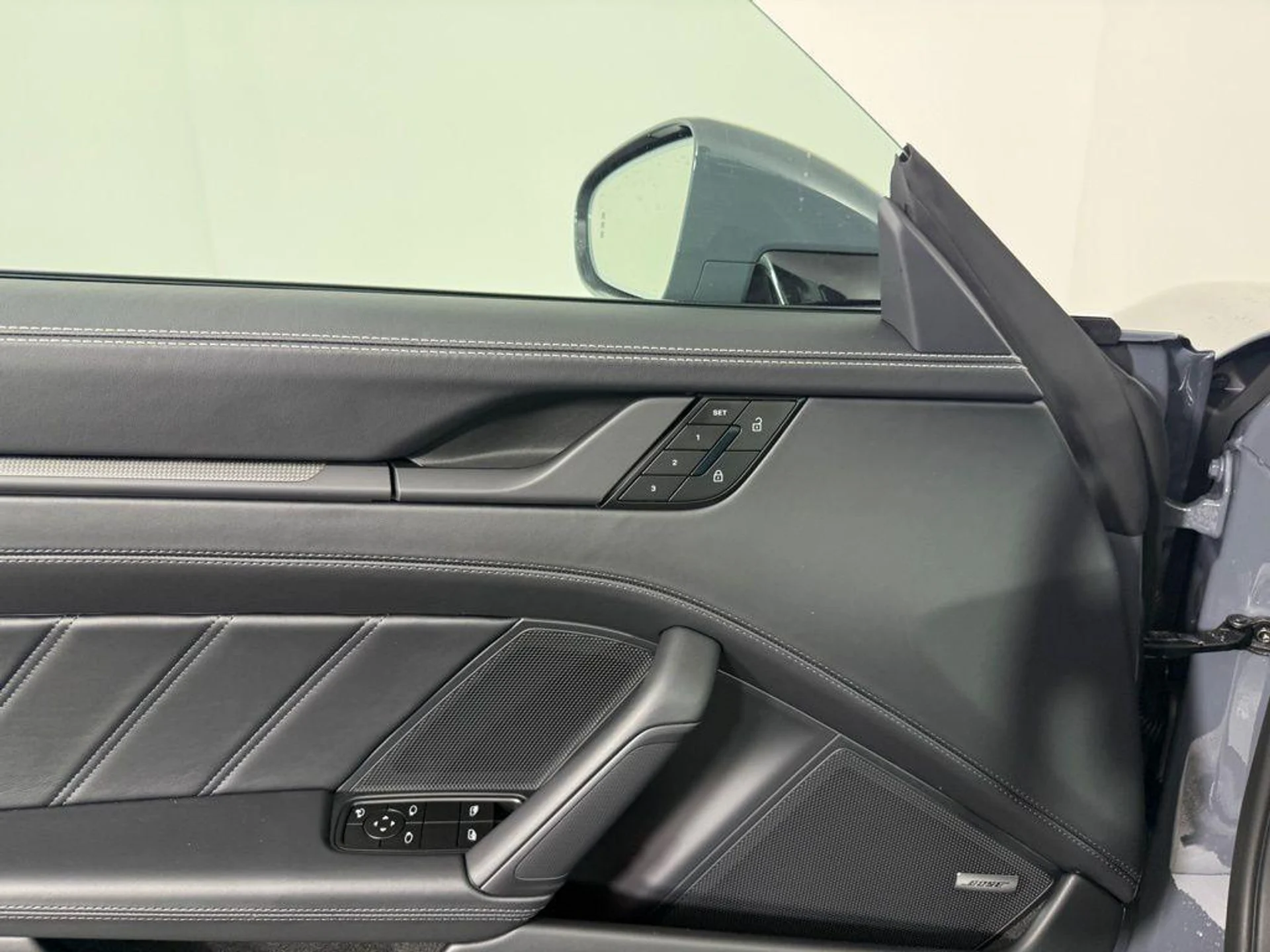 mph018_1424867250_7qw74ijz_Fk_ZI_318_O_9dr69_QMI_5d048977b8