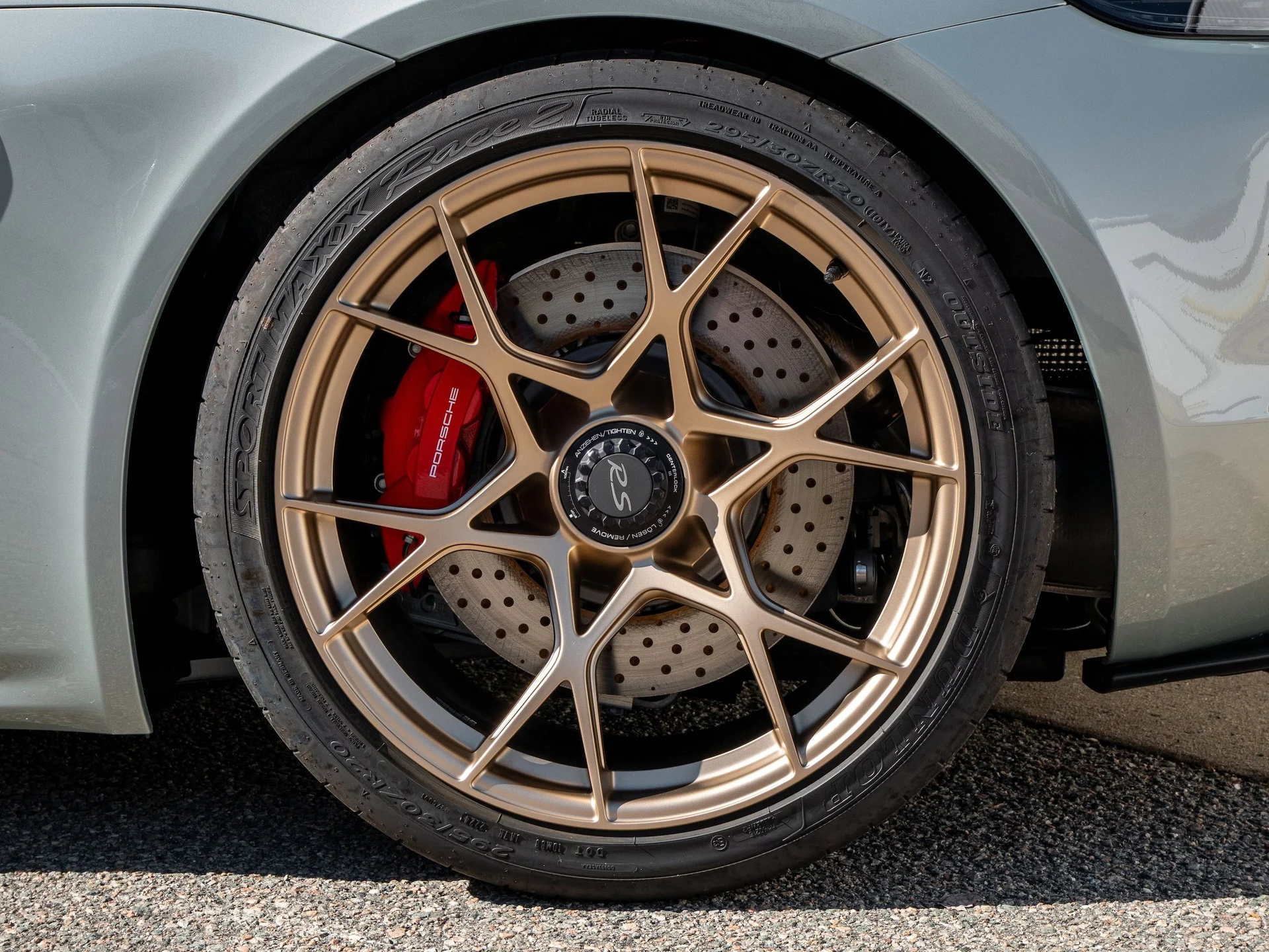 mph018_1433076790_296fa6995cb339e34a76fabcc2bbba88x_060a9e534f