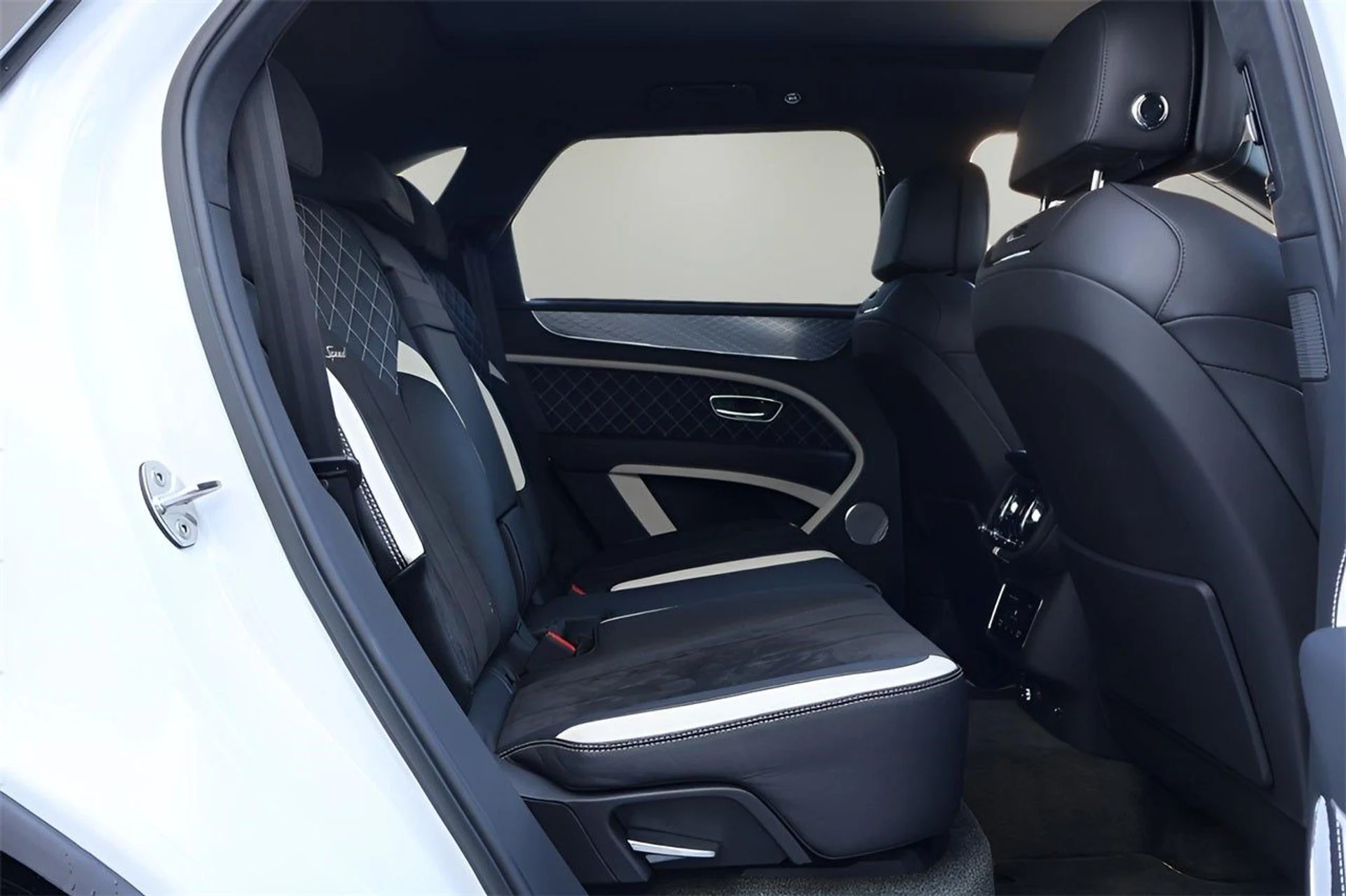 mph018_1434112272_19_941d325d7a