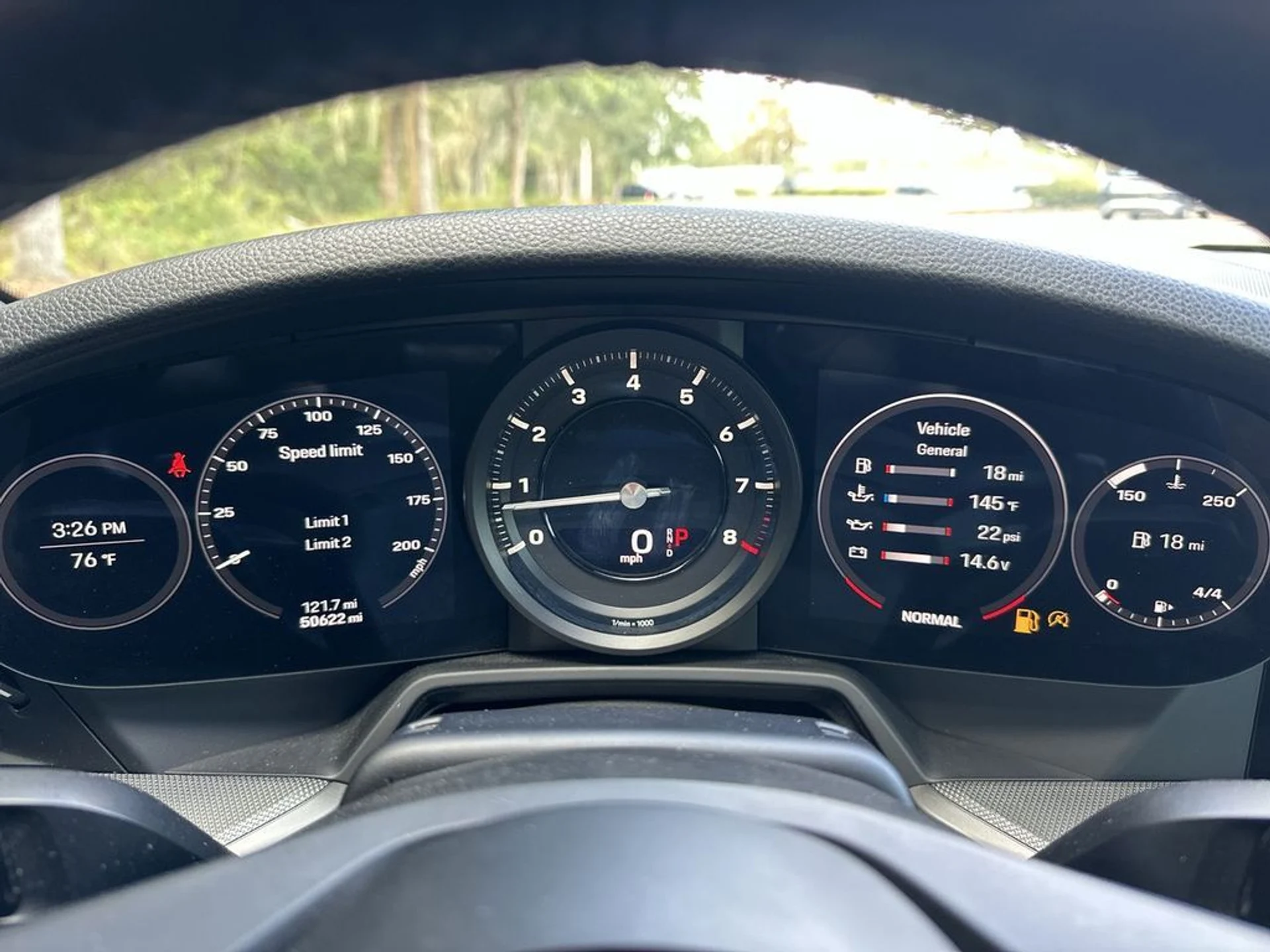 mph018_1440013992_d391b6c3ea6542e60b82c03f8b19bbfc_795b27dab8