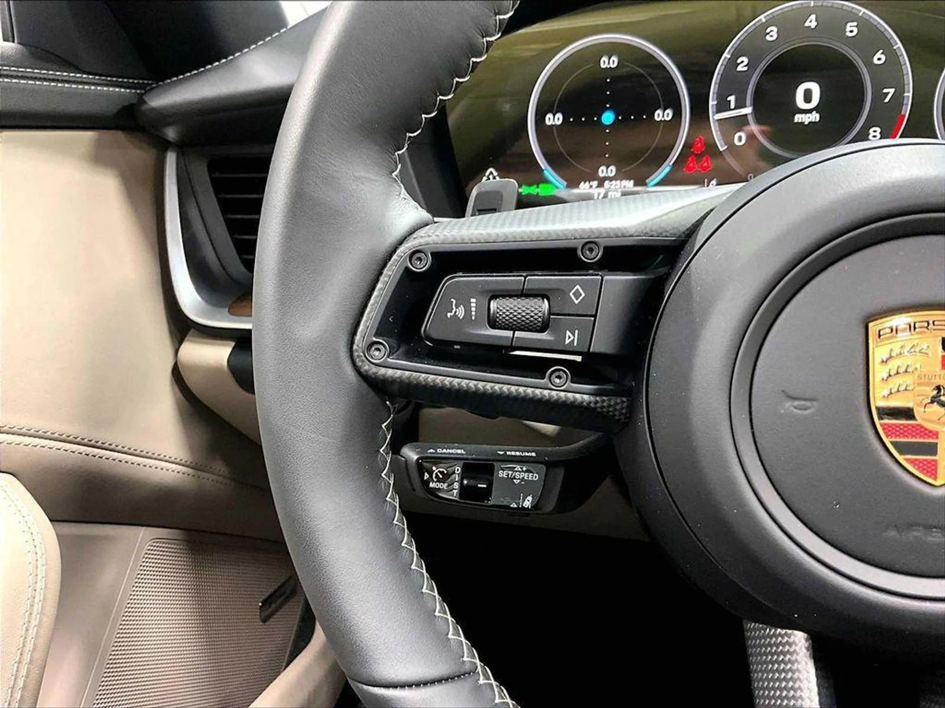 mph018_1445926305_h_Fd2_Tscku_La_FGG_7mqc_Rv_P9_Uu_S_Zo_a24503a90a