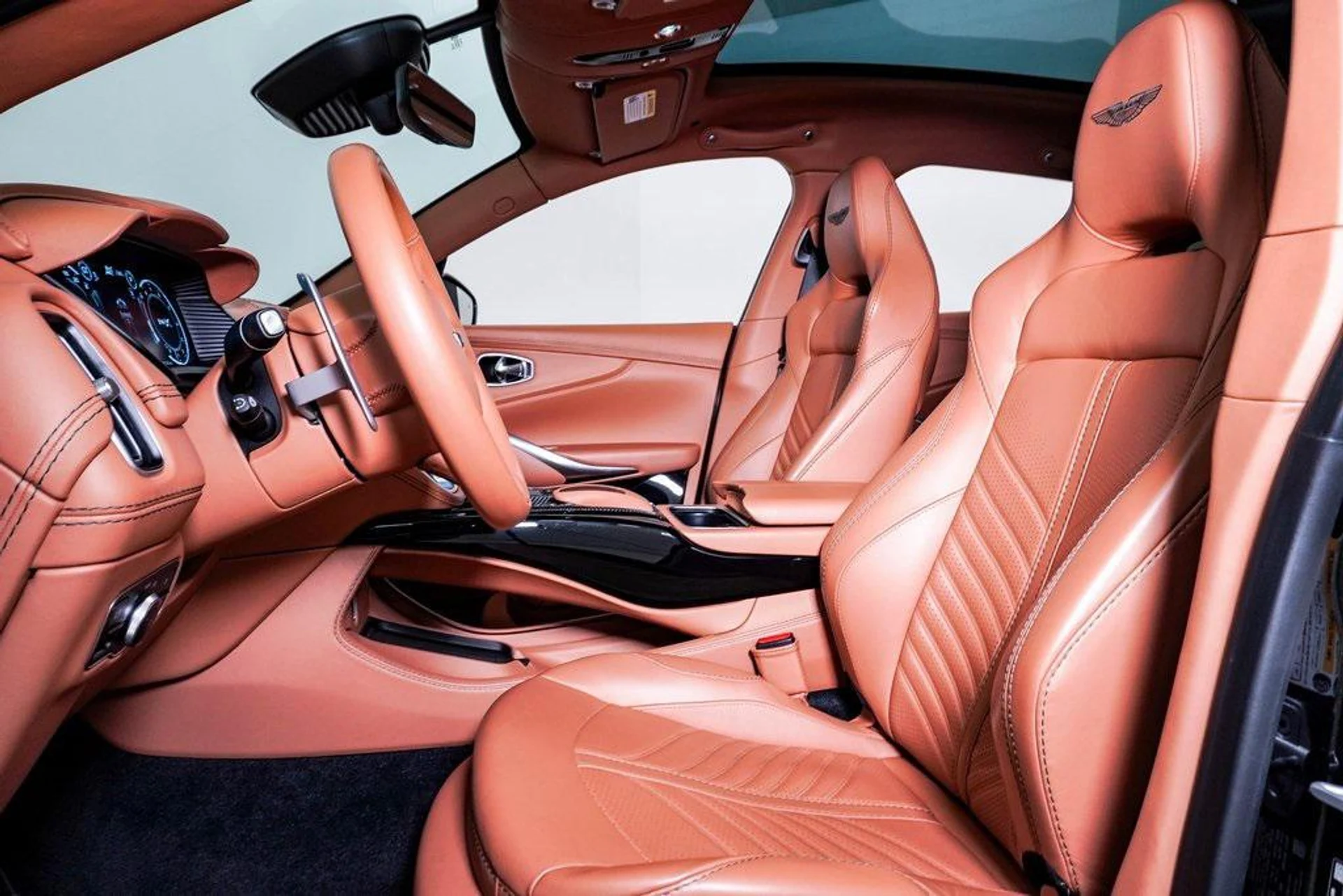 mph018_1447379520_r5_EIB_5q_Ui7c_Ci9_Swp_Qe_AB_cn_XVU_e14f780c1d