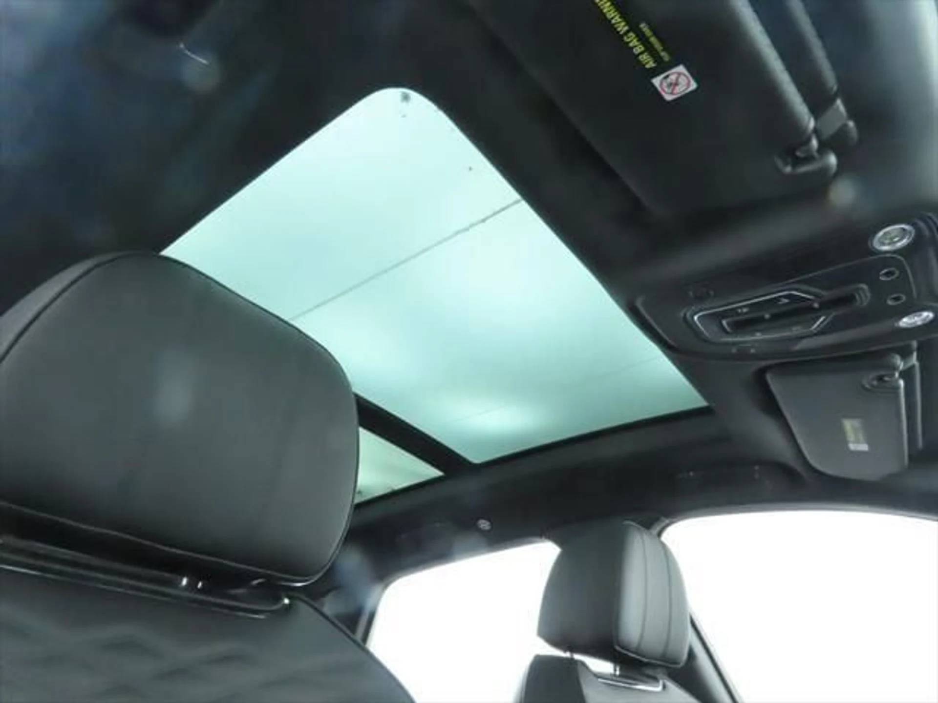 mph018_1450048856_new_2025_bentley_bentayga_8119_22803697_19_640_0709315229