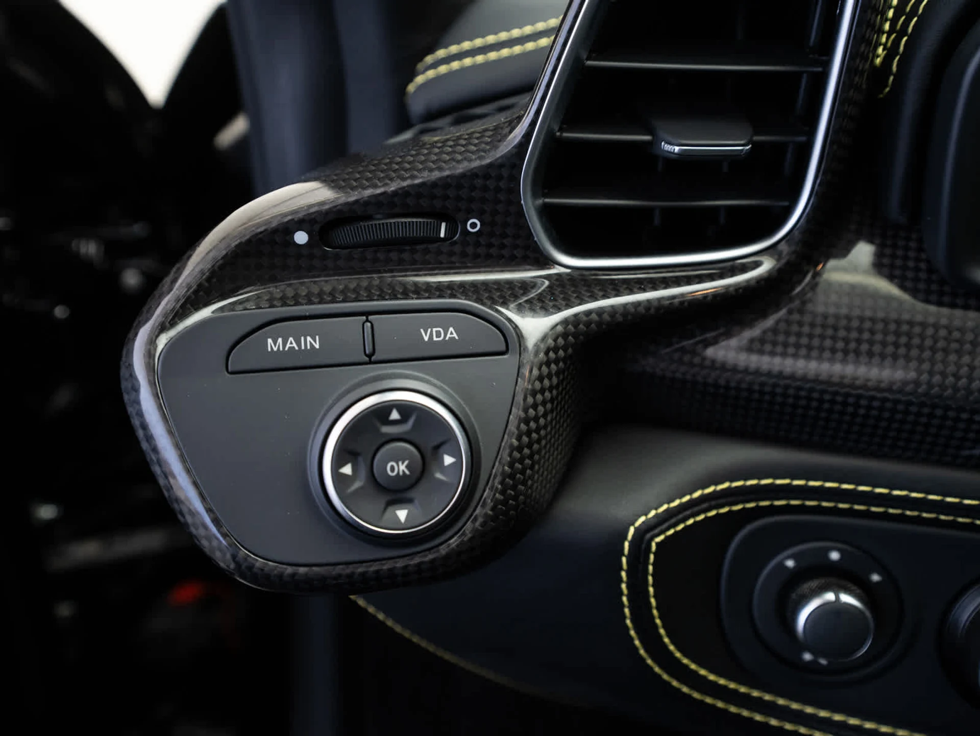 mph018_1450749849_439b00b7ec96cfa34c441233ddb92a28x_c0bce48900