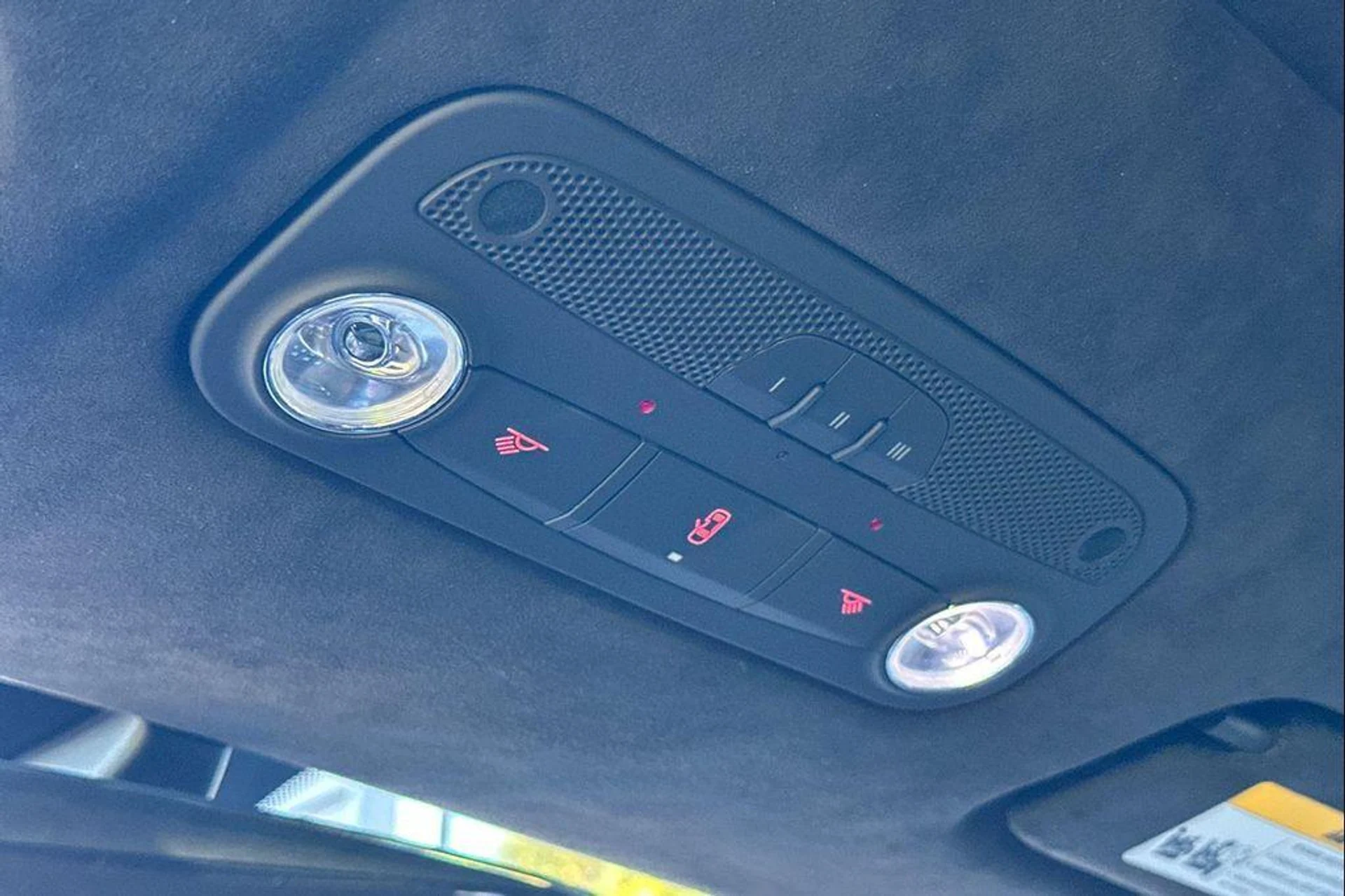 mph018_1465215707_p_N_Ql3_1mb9x_DM_6_N_lt_H_Mj6x_J0p_Y_d40850ff8a