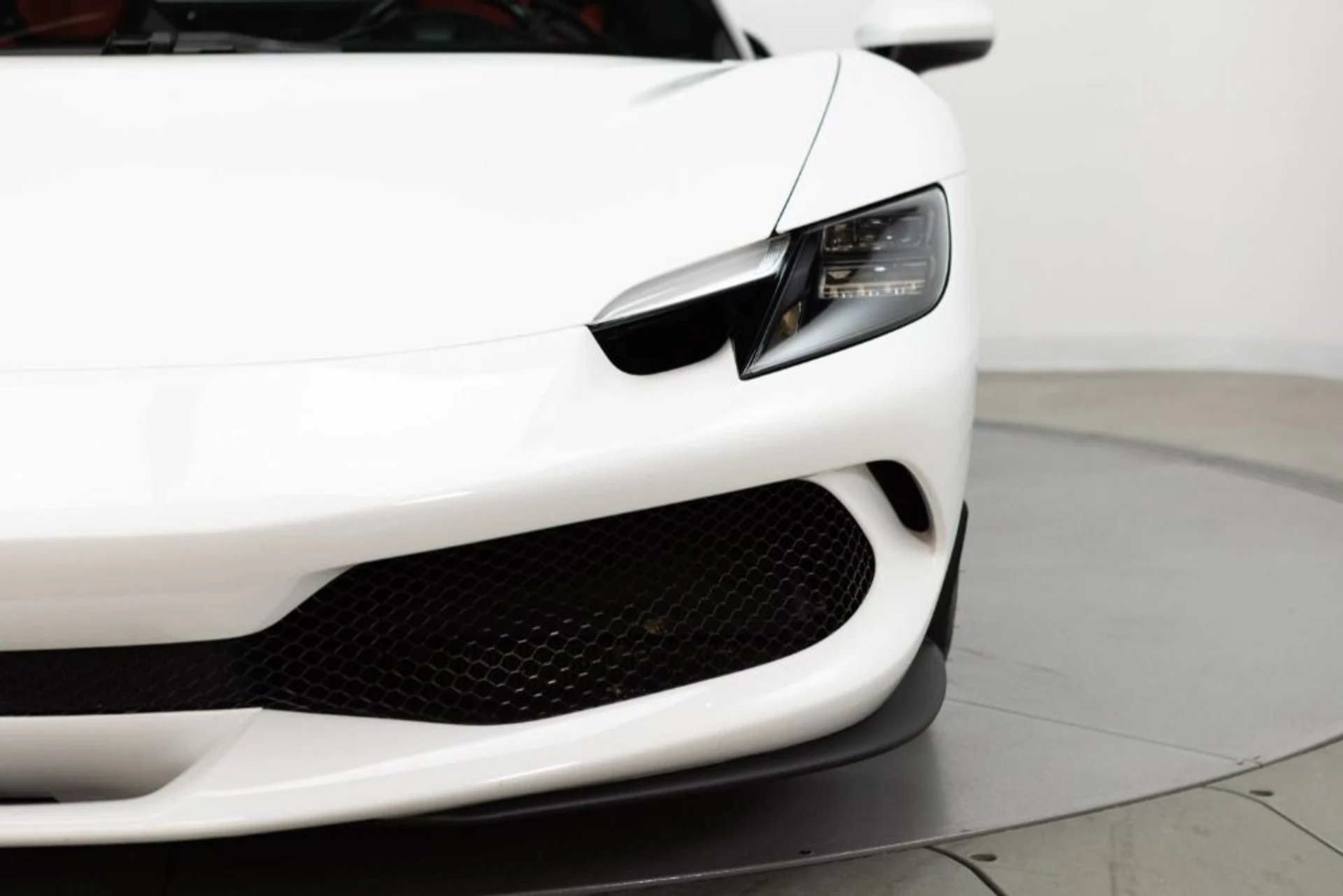 mph018_146963119_Used_2024_Ferrari_296_GTB_fba34f9559