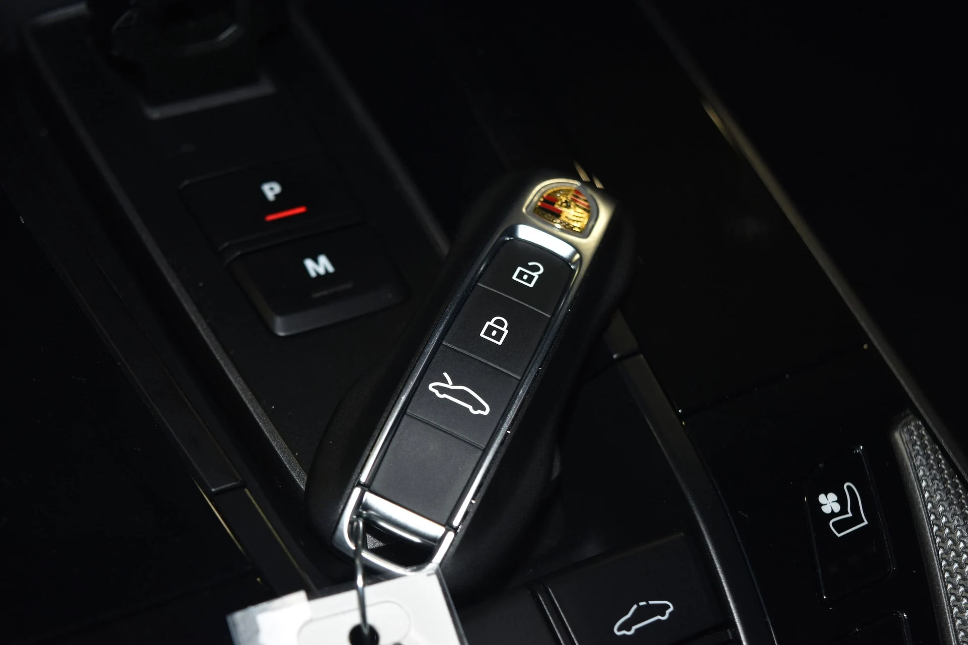 mph018_1472701453_b52489f6db4d439095344ee4b4a74396x_8b9a88d231