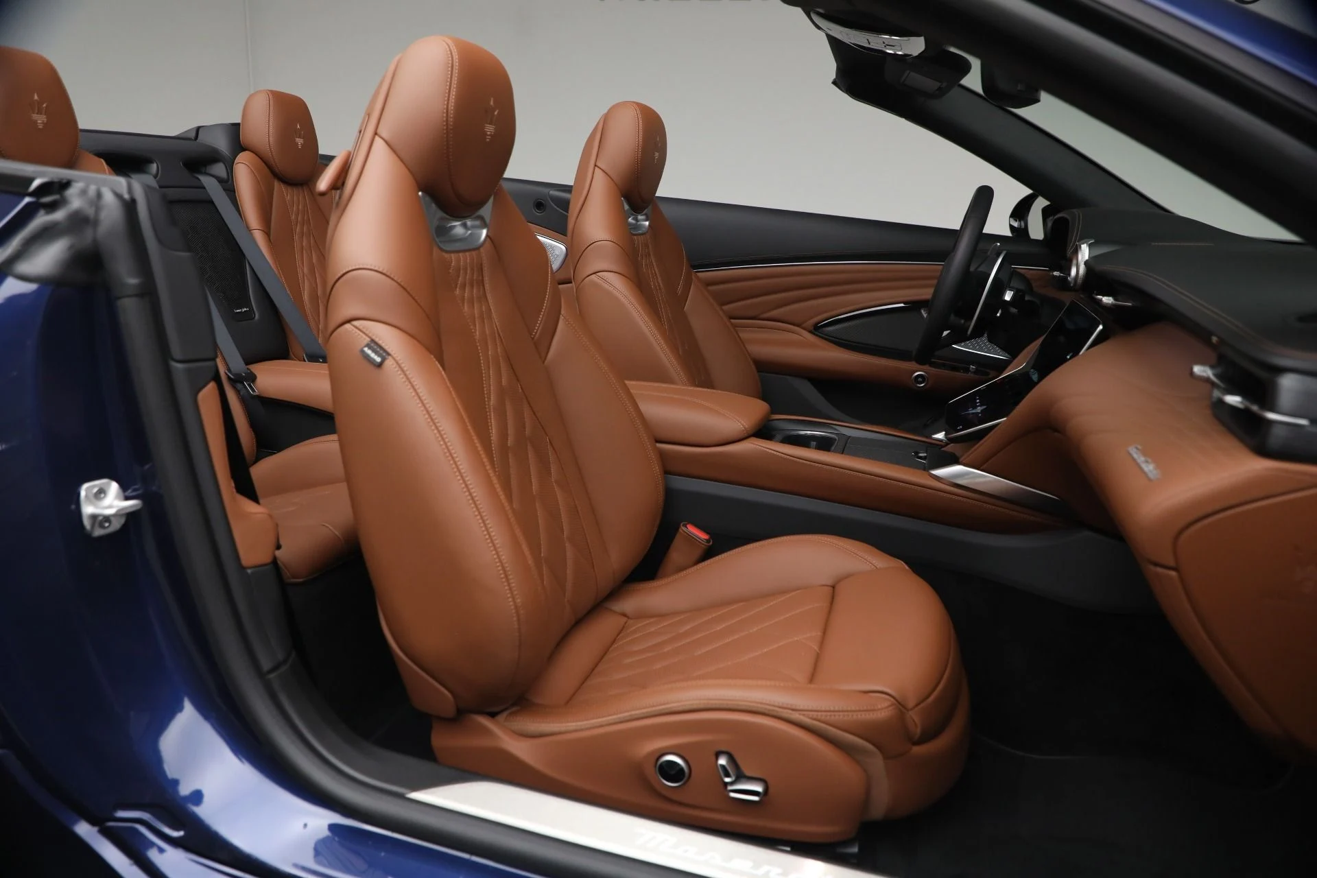 mph018_1476688894_New_2026_Maserati_Gran_Cabrio_1777996070_6e49f36779