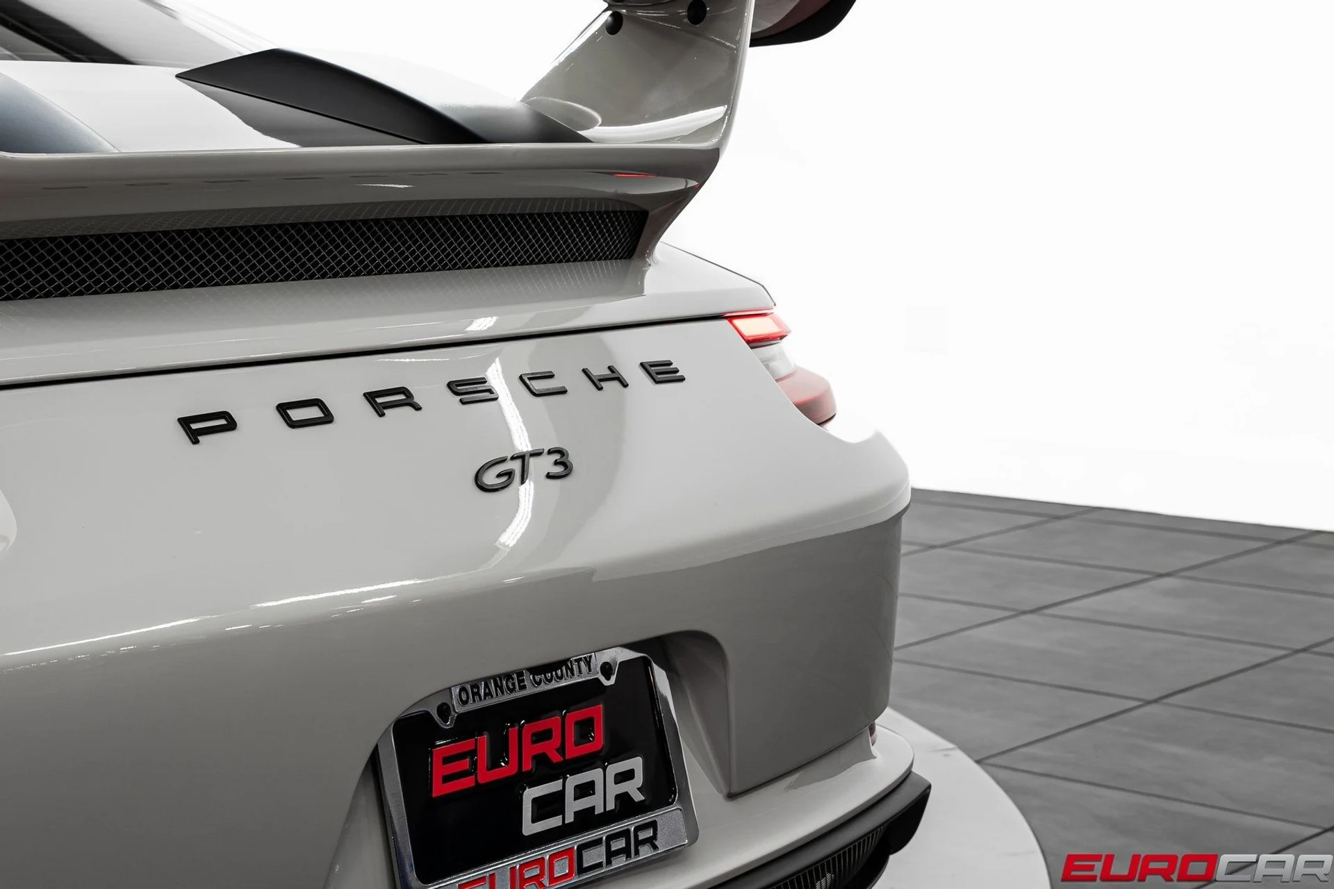 mph018_1477055163_image_19_3ae26d5eb3