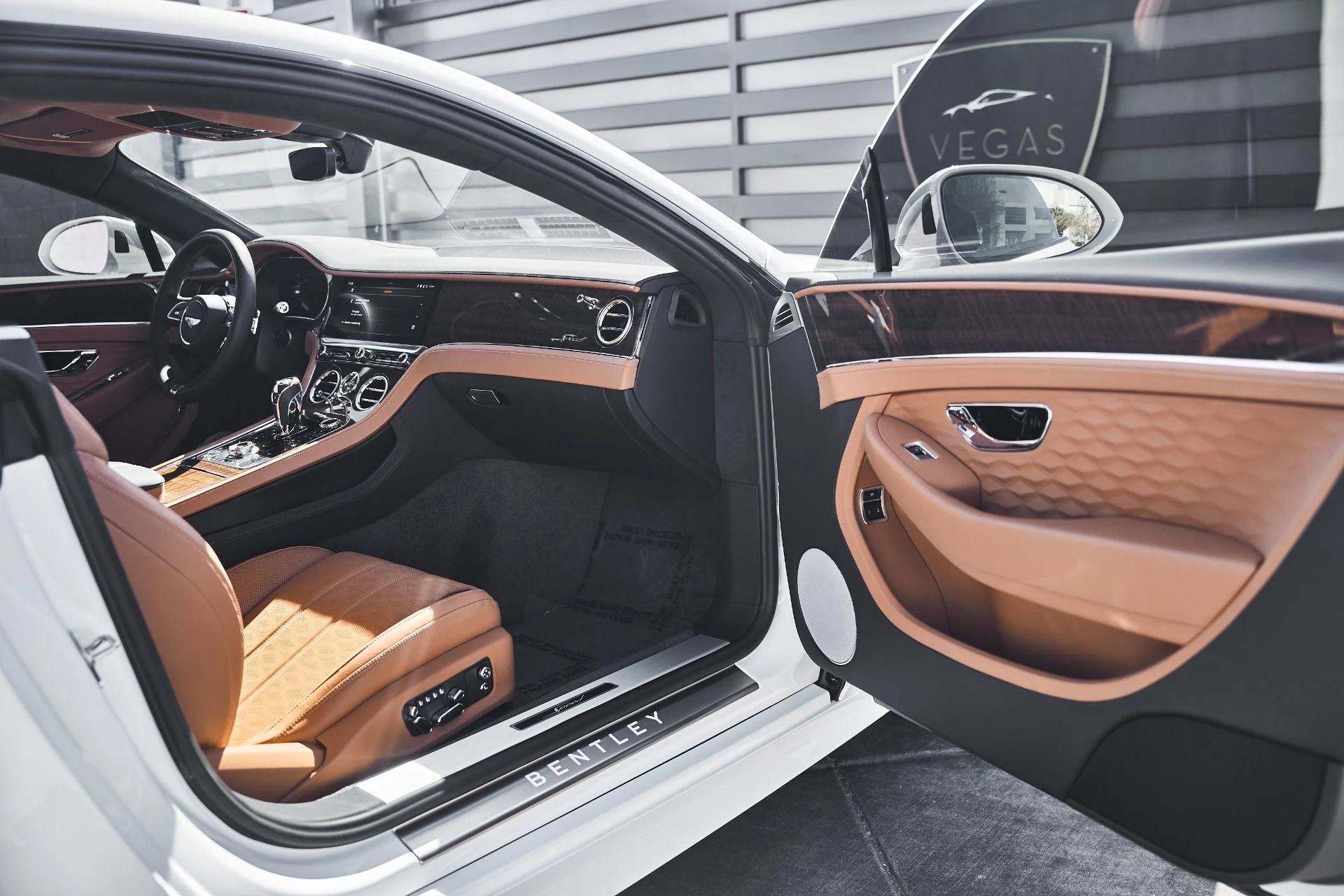 mph018_1478540218_Used_2025_Bentley_Continental_GT_Speed_1775343836_06beb83d49