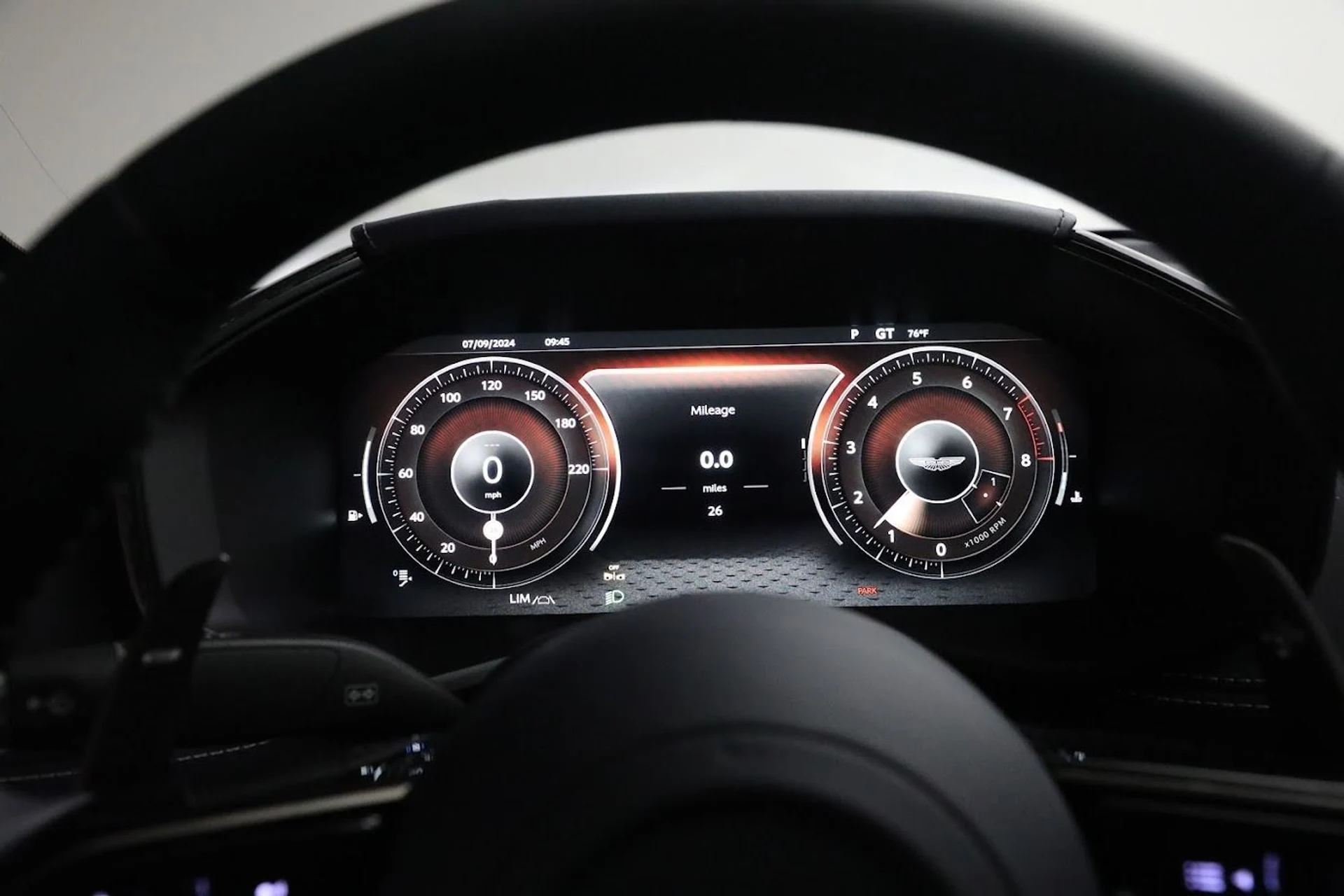 mph018_1482499224_New_2025_Aston_Martin_DBX_707_7ff7ad10da