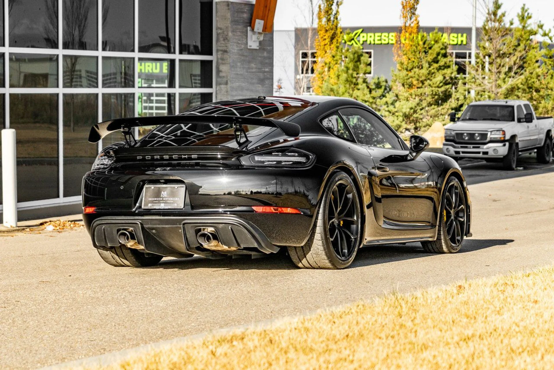 mph018_1485416019_porsche_718_cayman_2020_1f51352145