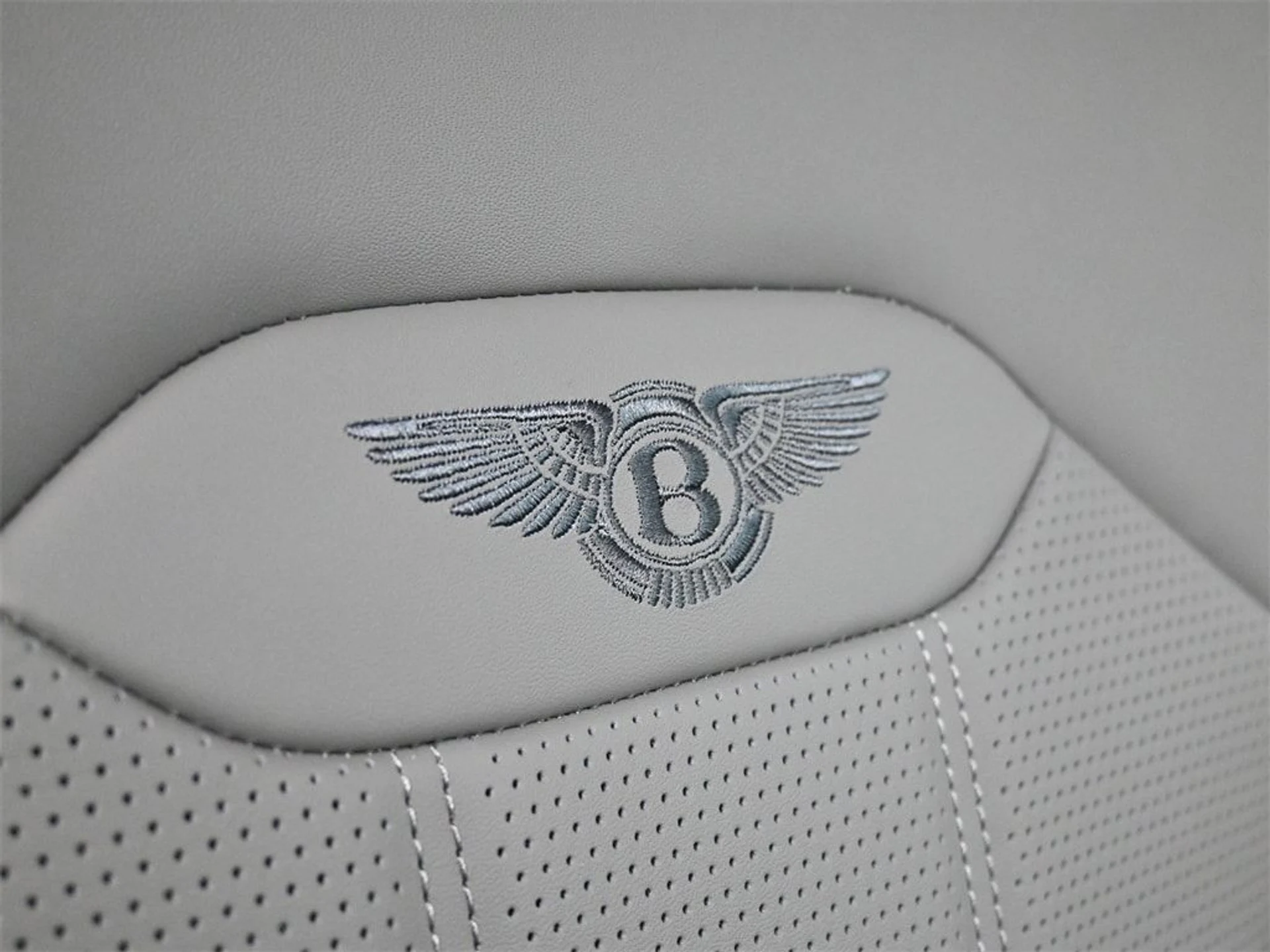 mph018_1488677604_4d8931ac3c8282f6a12eca98a6921666x_e836df1cb5