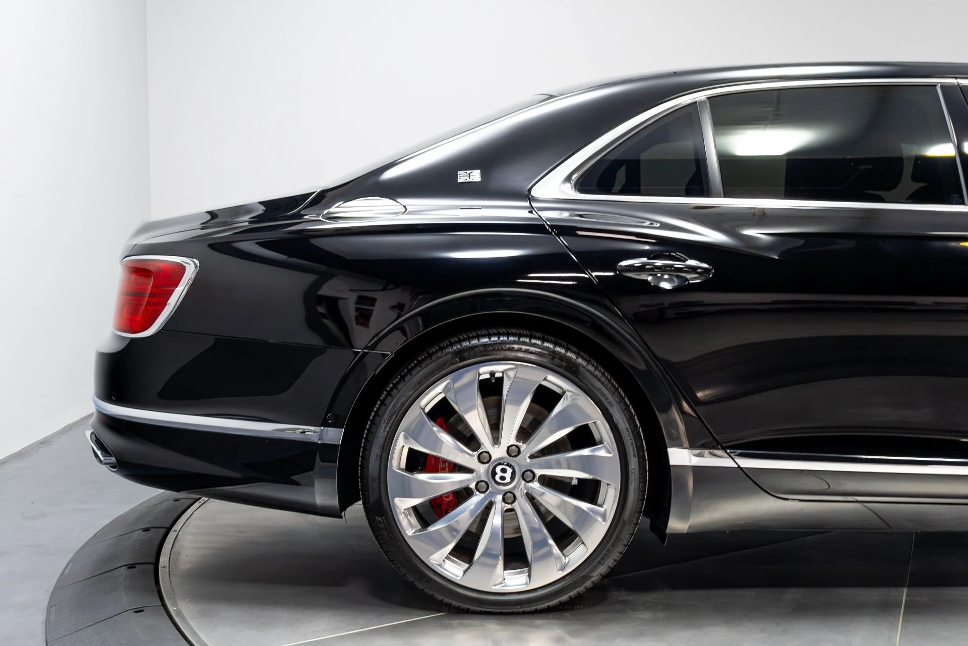 mph018_1493096802_Used_2020_Bentley_Flying_Spur_W12_First_Edition_1774462936_5e653b8a26