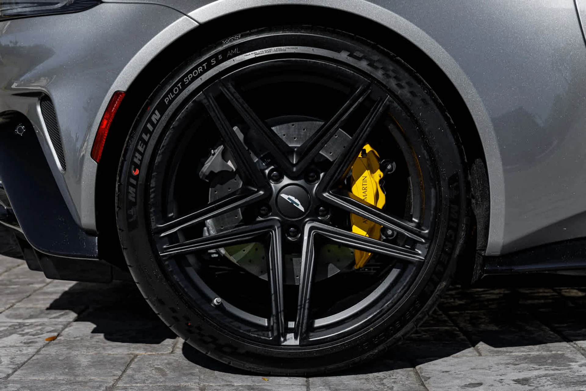 mph018_1496069480_19_8700f04779