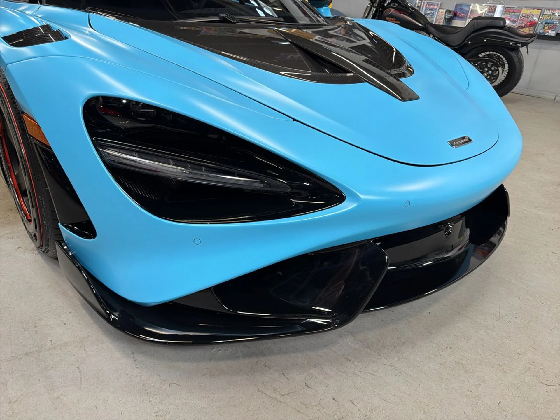 mph018_1498542500_639059784353542595_feebe66bce