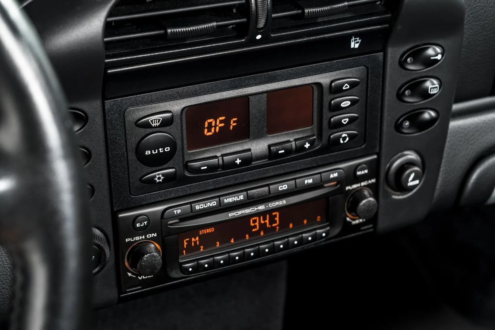 mph018_1502902045_b69ba9233aa6c23011ee46f2b0b72d33x_9a4420b406