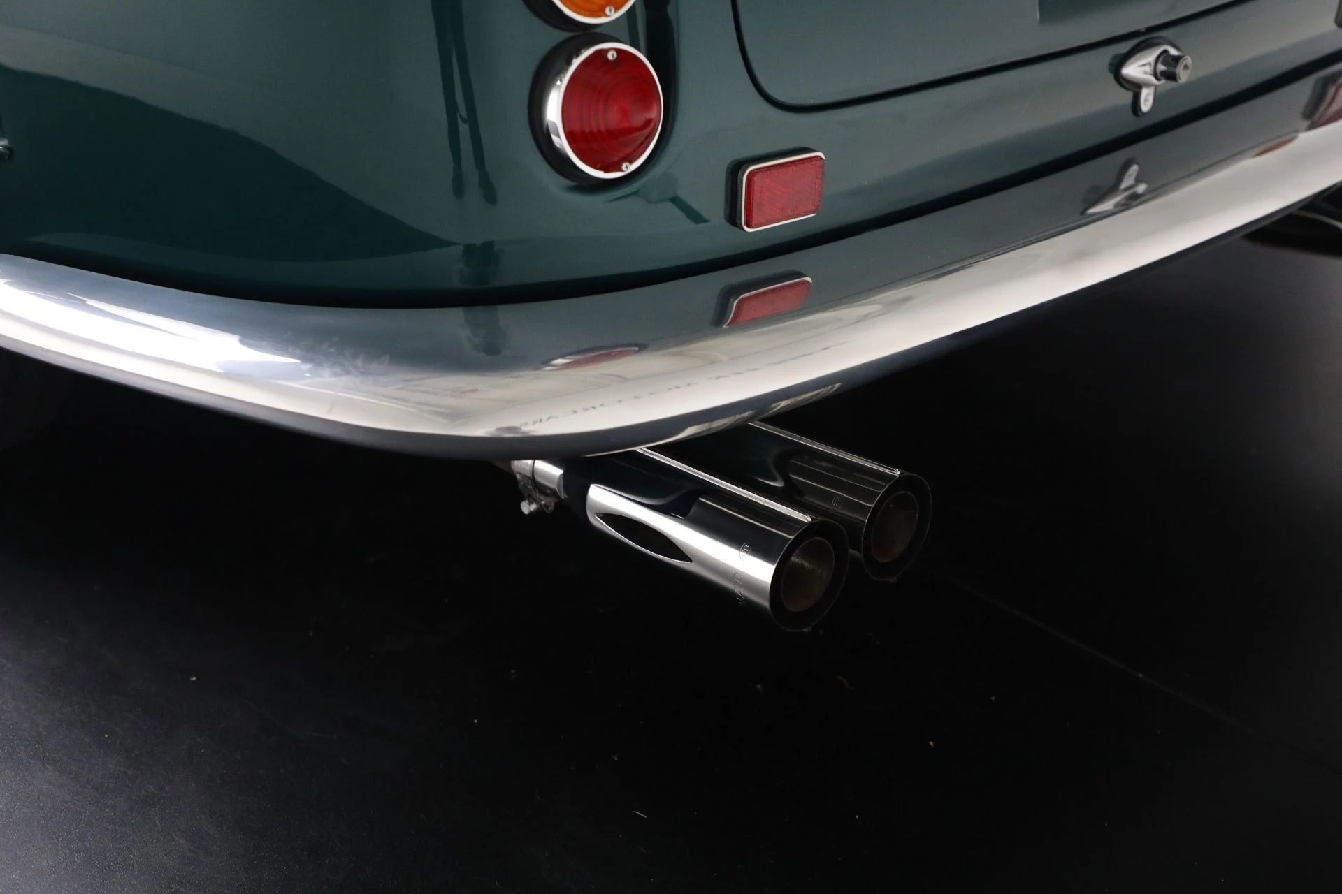 mph018_1502943371_Used_1969_Ferrari_250_SWB_38f911b304